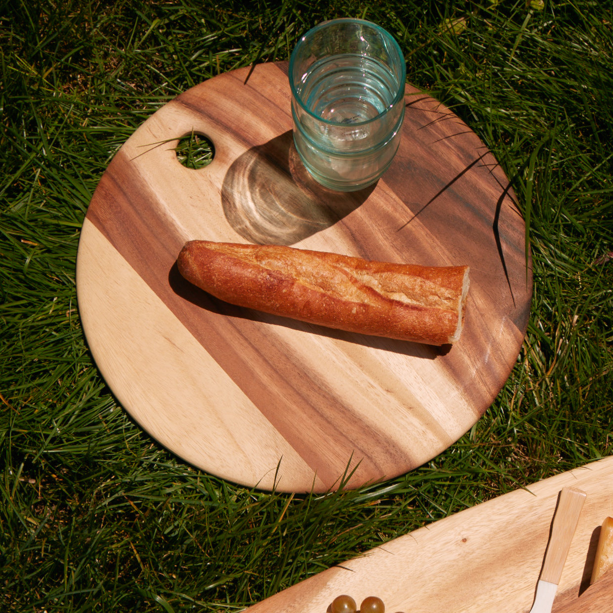 Acacia Round Board with Tapered Edge, Medium