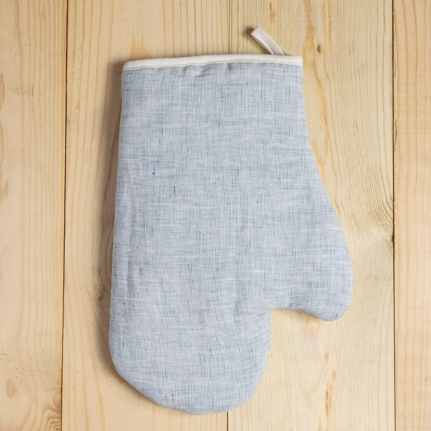 Carmela Oven Mitt, Light Blue