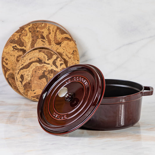 Staub Round Cocotte, 5.5qt, Grenadine