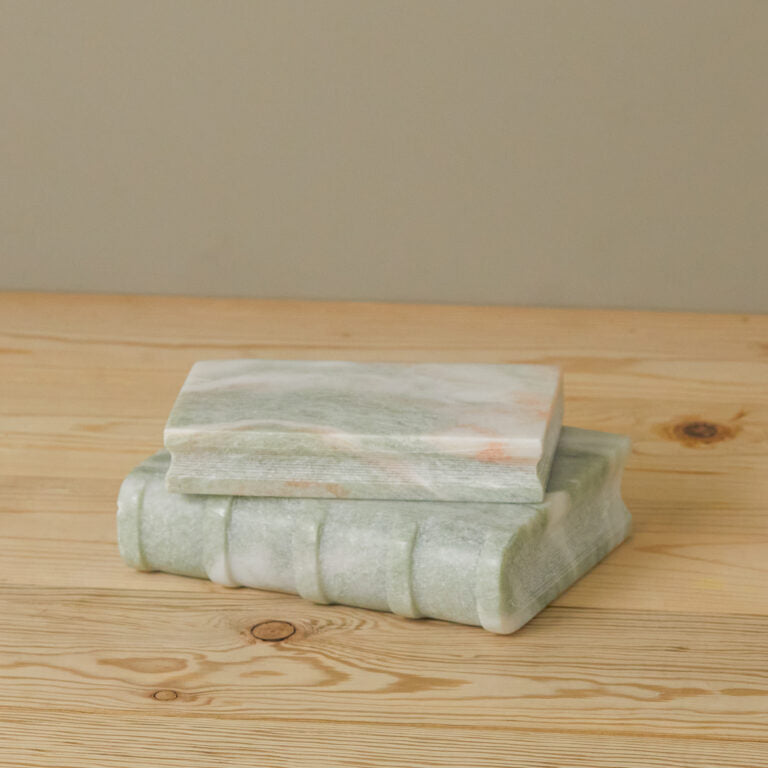 Marble Small Book, Lady Onyx