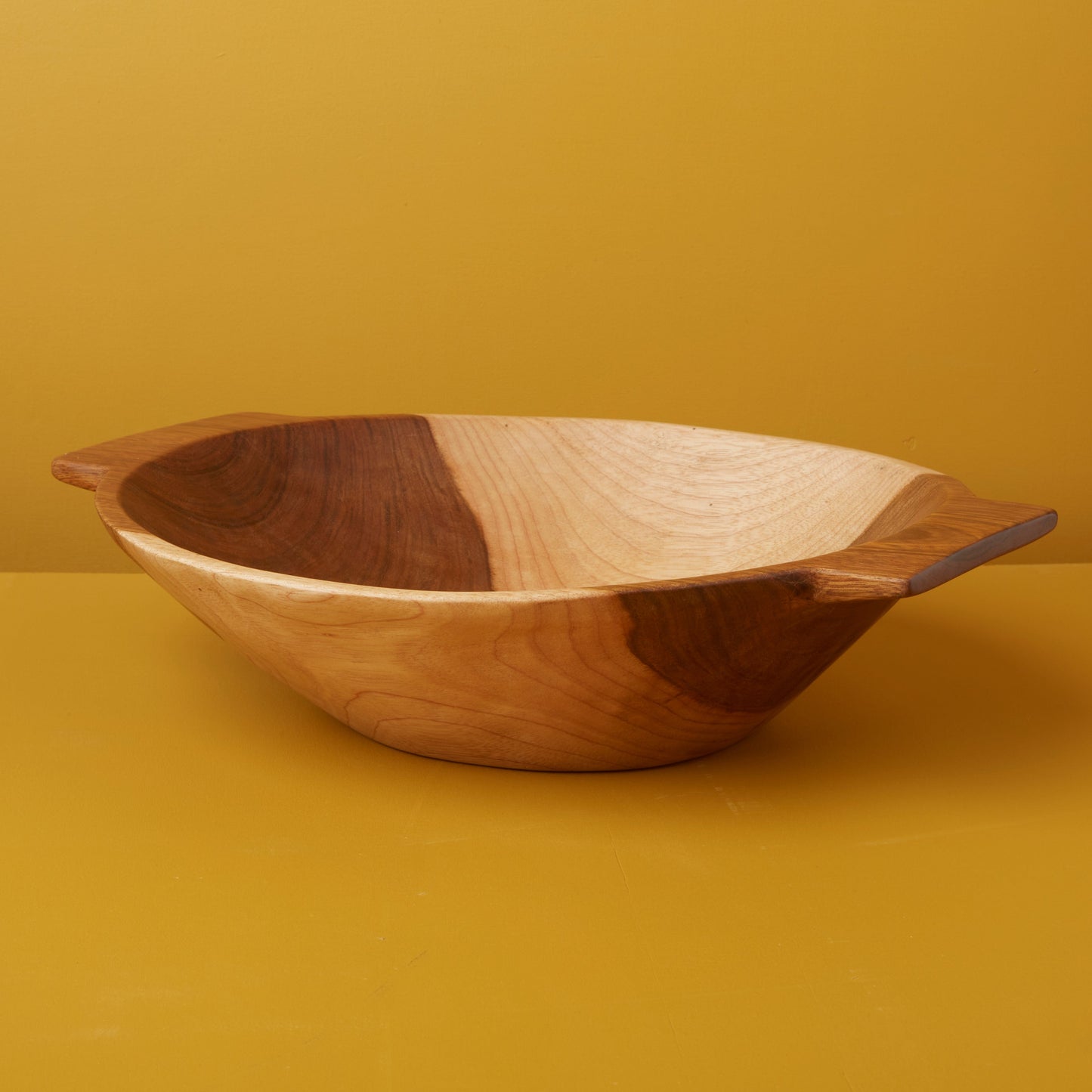 Azucar Cherry Wood Handled Bowl