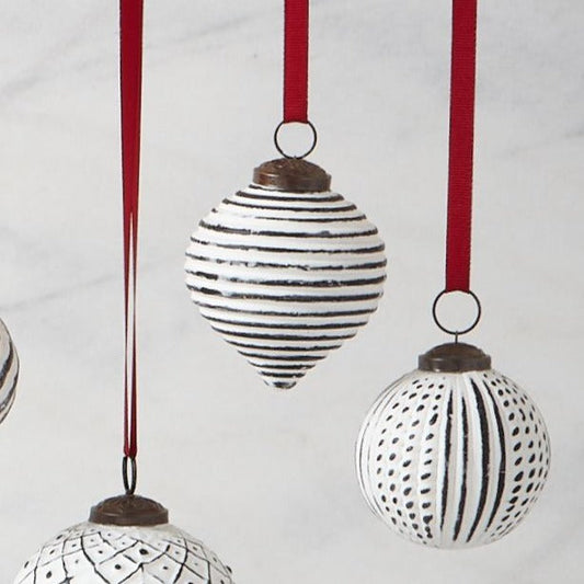 Breckenridge Ornament, Bodo