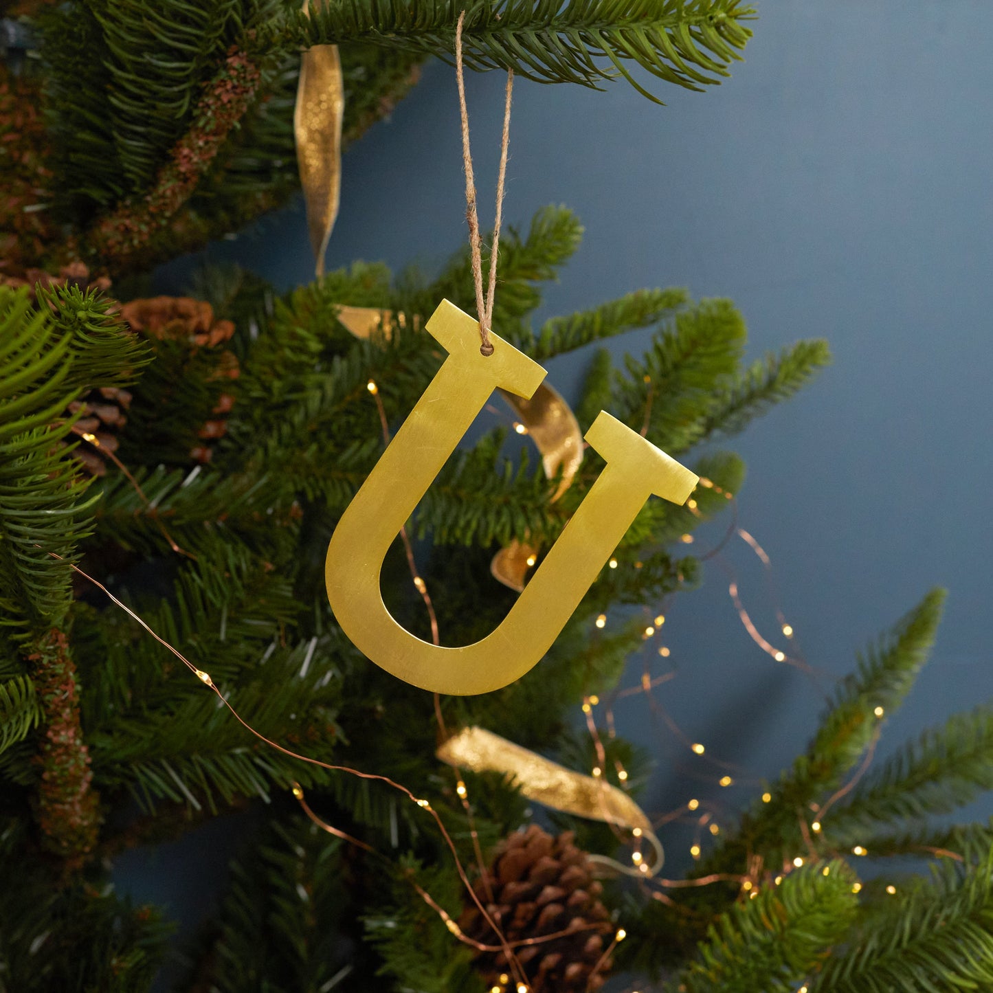 Gold Letter Ornament, U