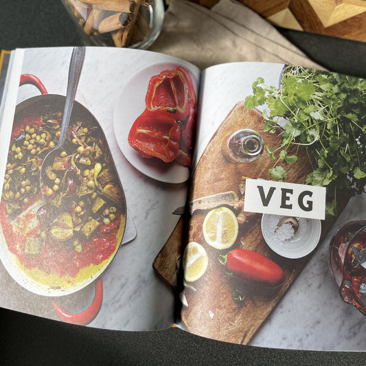 Roasting Pan Suppers By Rosie Sykes