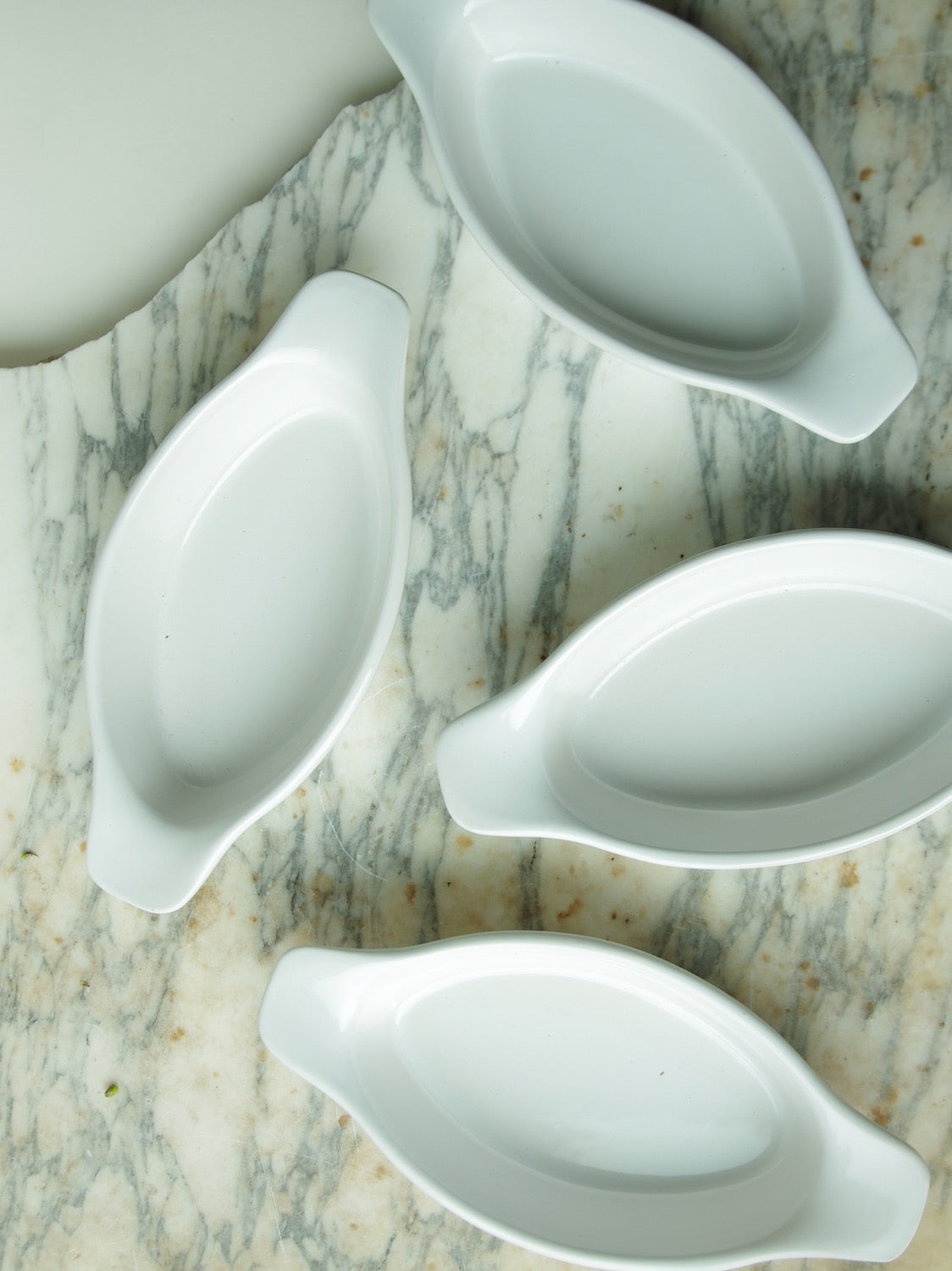 Poterie Renault Handled Oval Dish (0.30 L) White