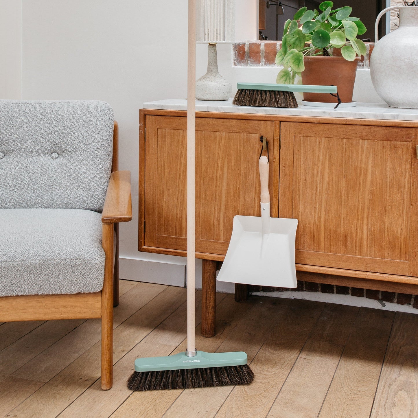 Andree Jardin Sage Hand Brush