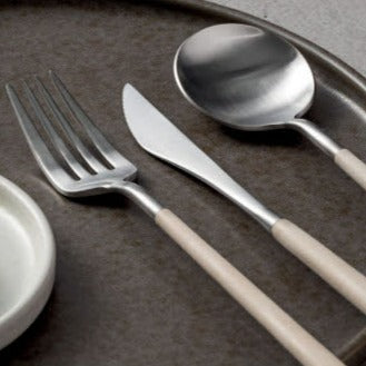 Mito Flatware Set, Cru