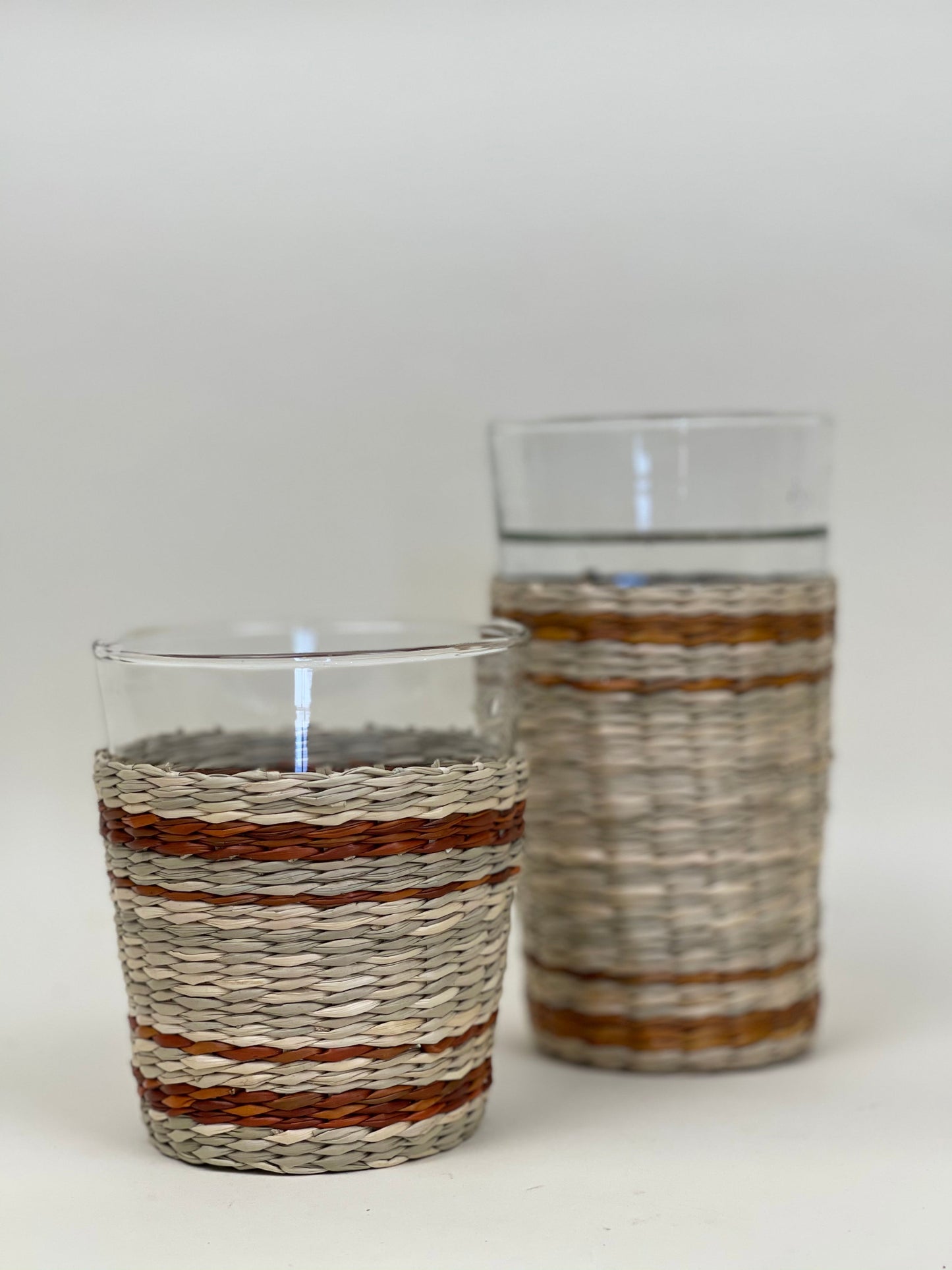 Brown Striped Seagrass Wide Tumbler - Glass - Seagrass - Brand_Seagrass & Rattan - Kitchen_Drinkware - New Arrivals - Seagrass - Tumblers & Highballs - sepiawidetumblerAmbiance