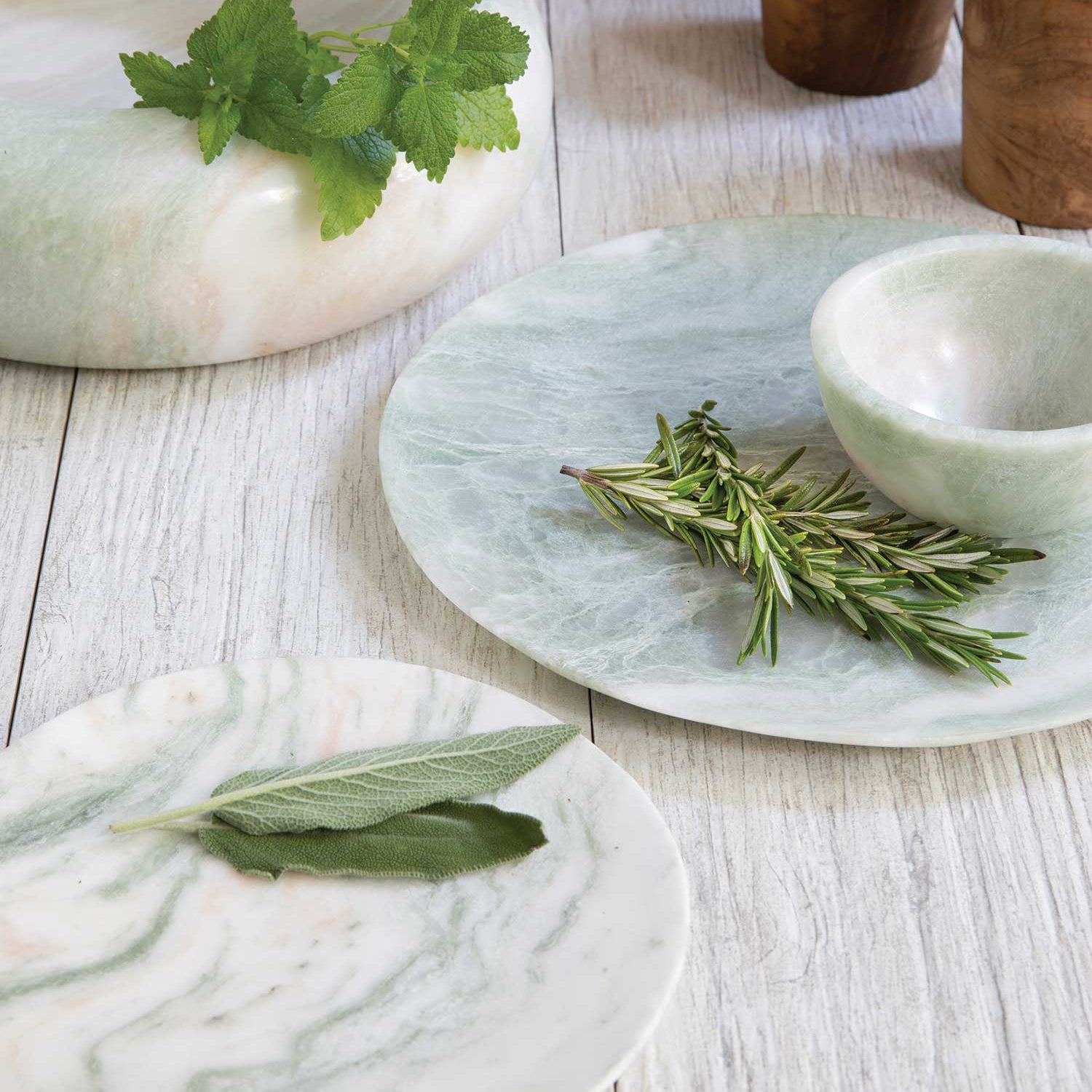 Plates & Bowls - Le Marché Pop Up
