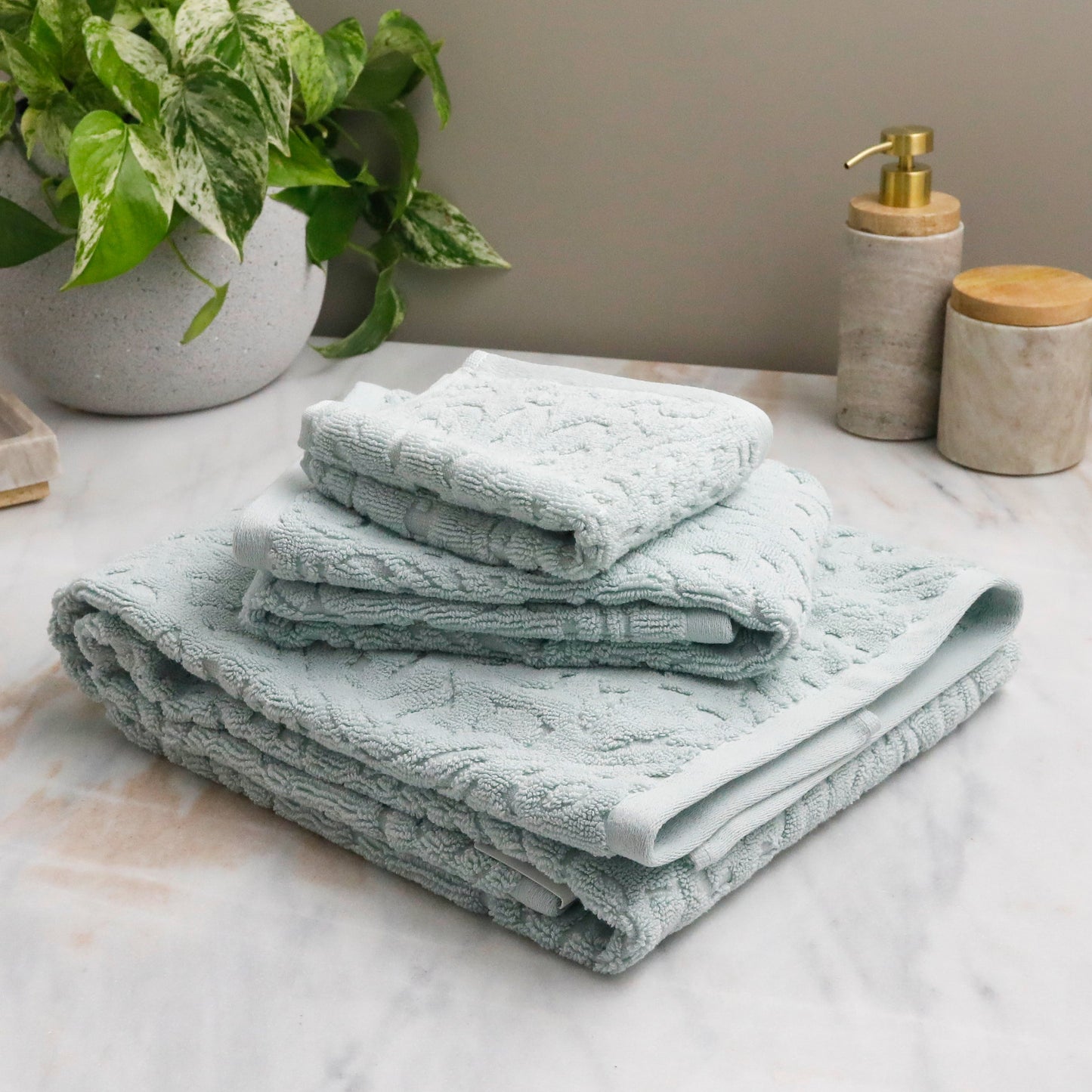 Firenze Bath Towel, Sky Light