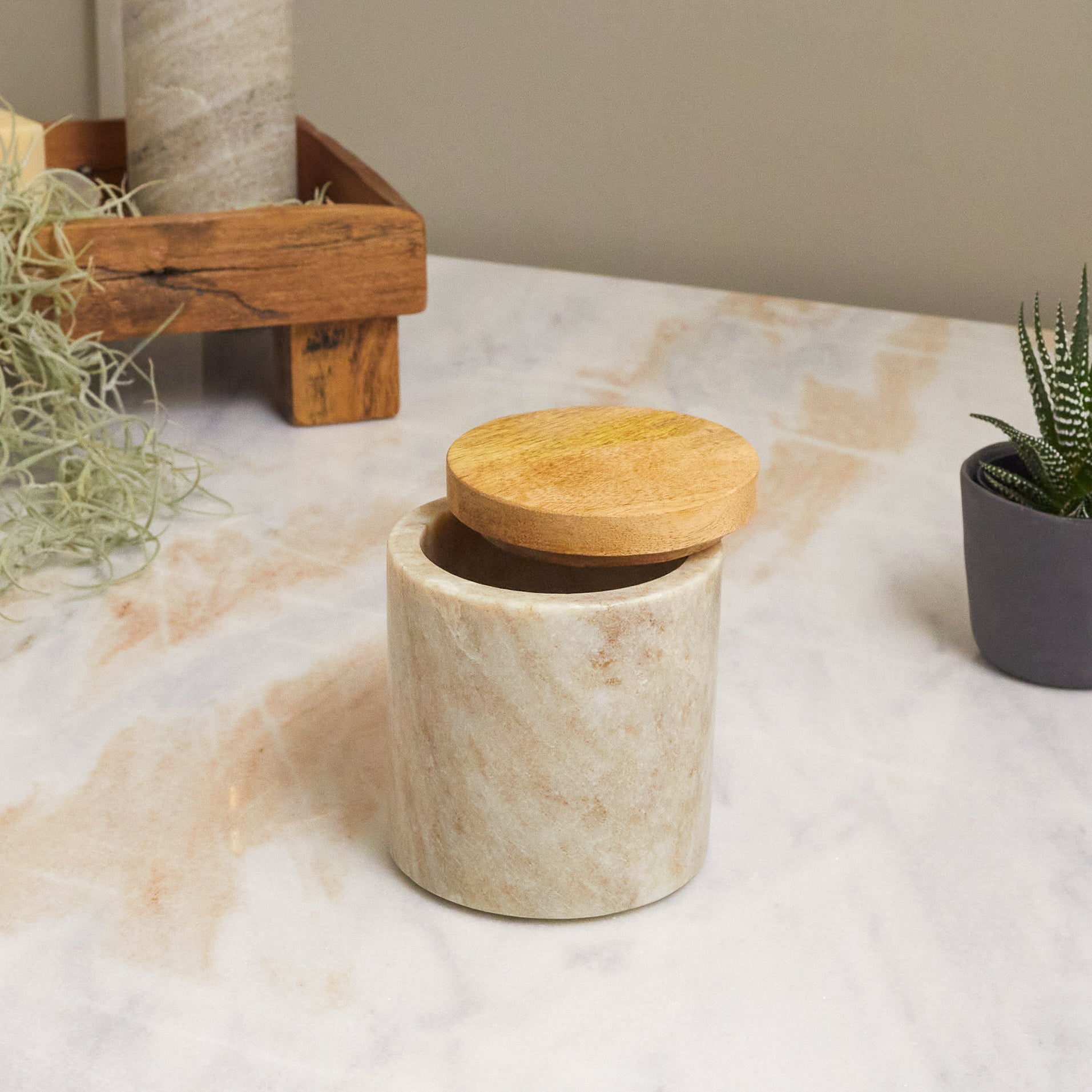 San Marino Cotton Jar
