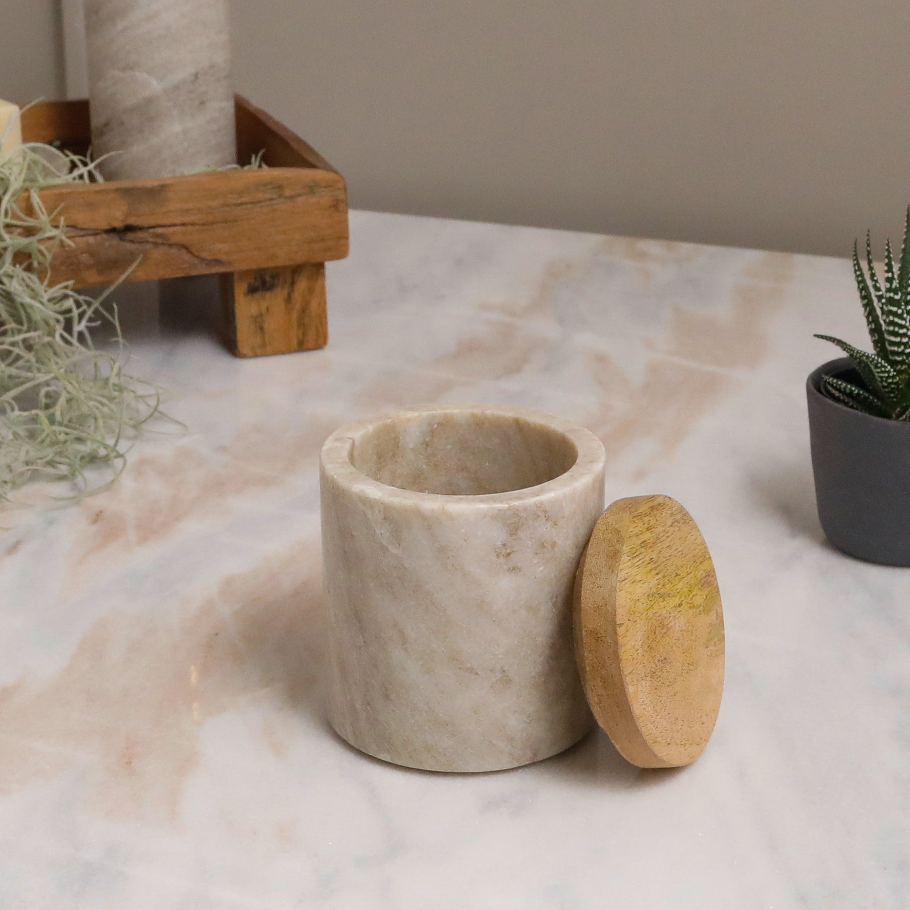 San Marino Cotton Jar