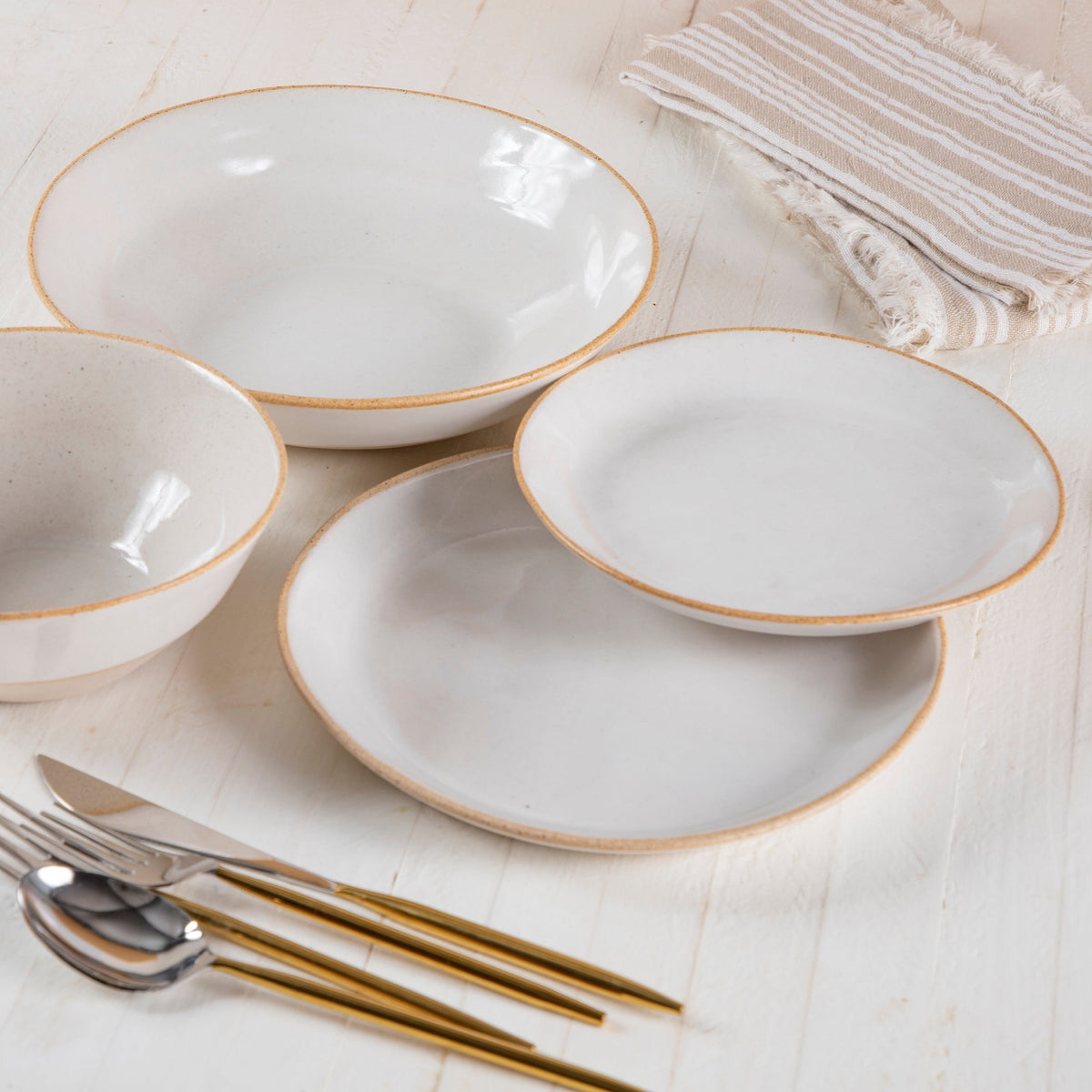 Lunas Side Plate, Set of 4