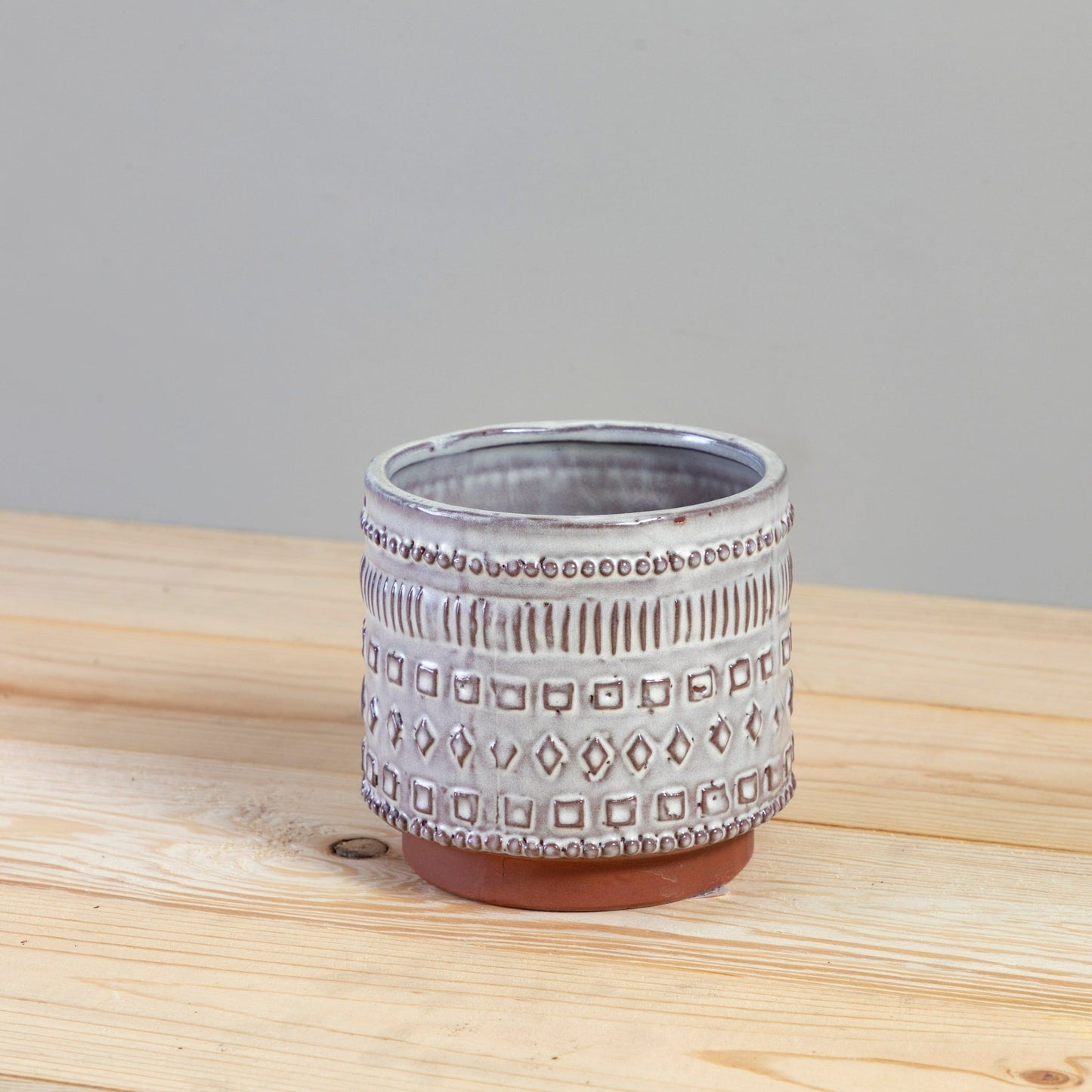 Freja Pot, Medium