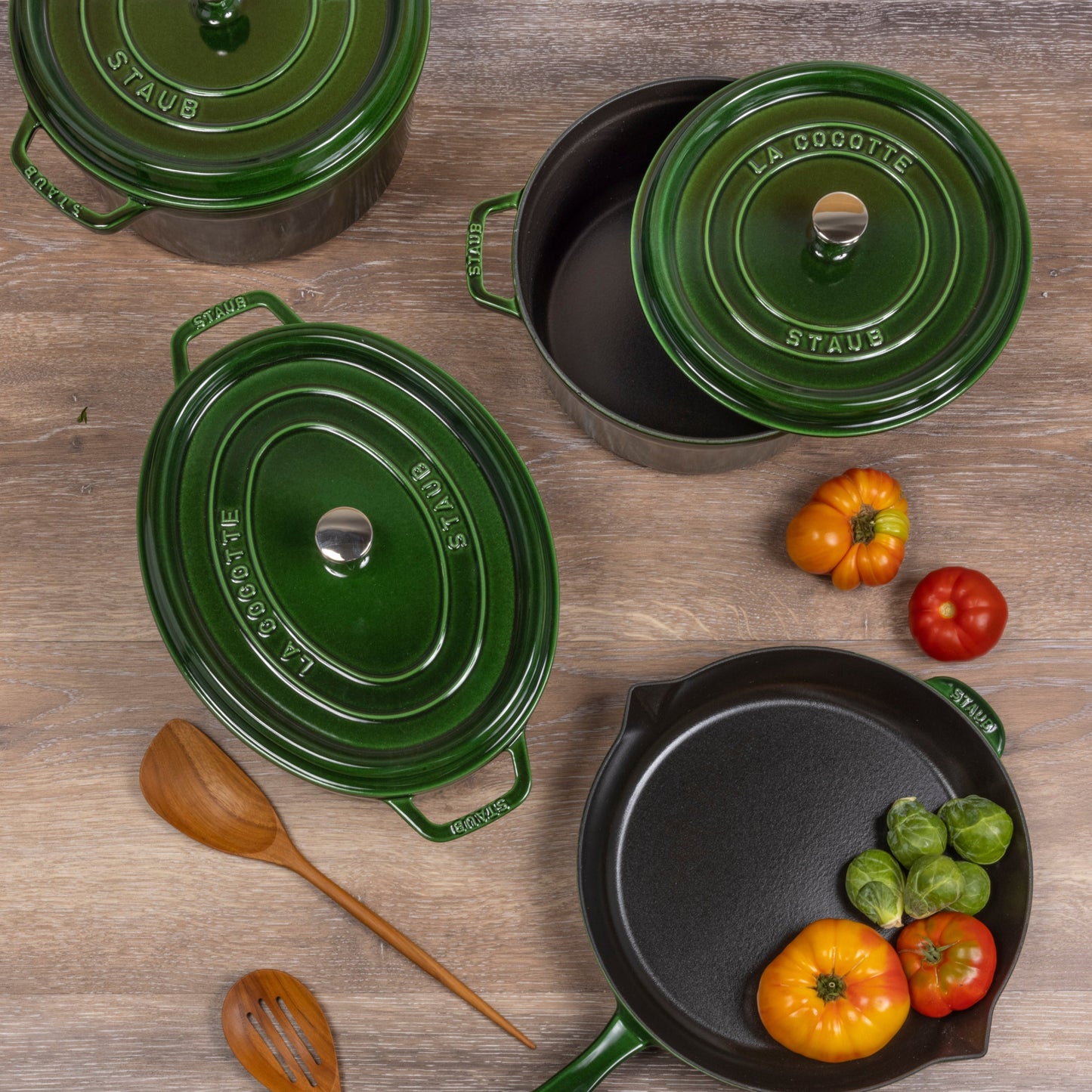 Staub Round Cocotte, 5.5qt, Basil