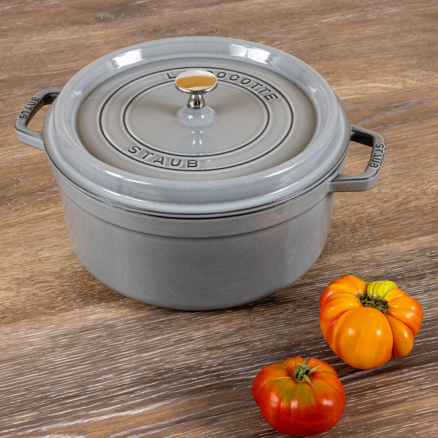 Staub Round Cocotte, 5.5qt, Graphite Grey