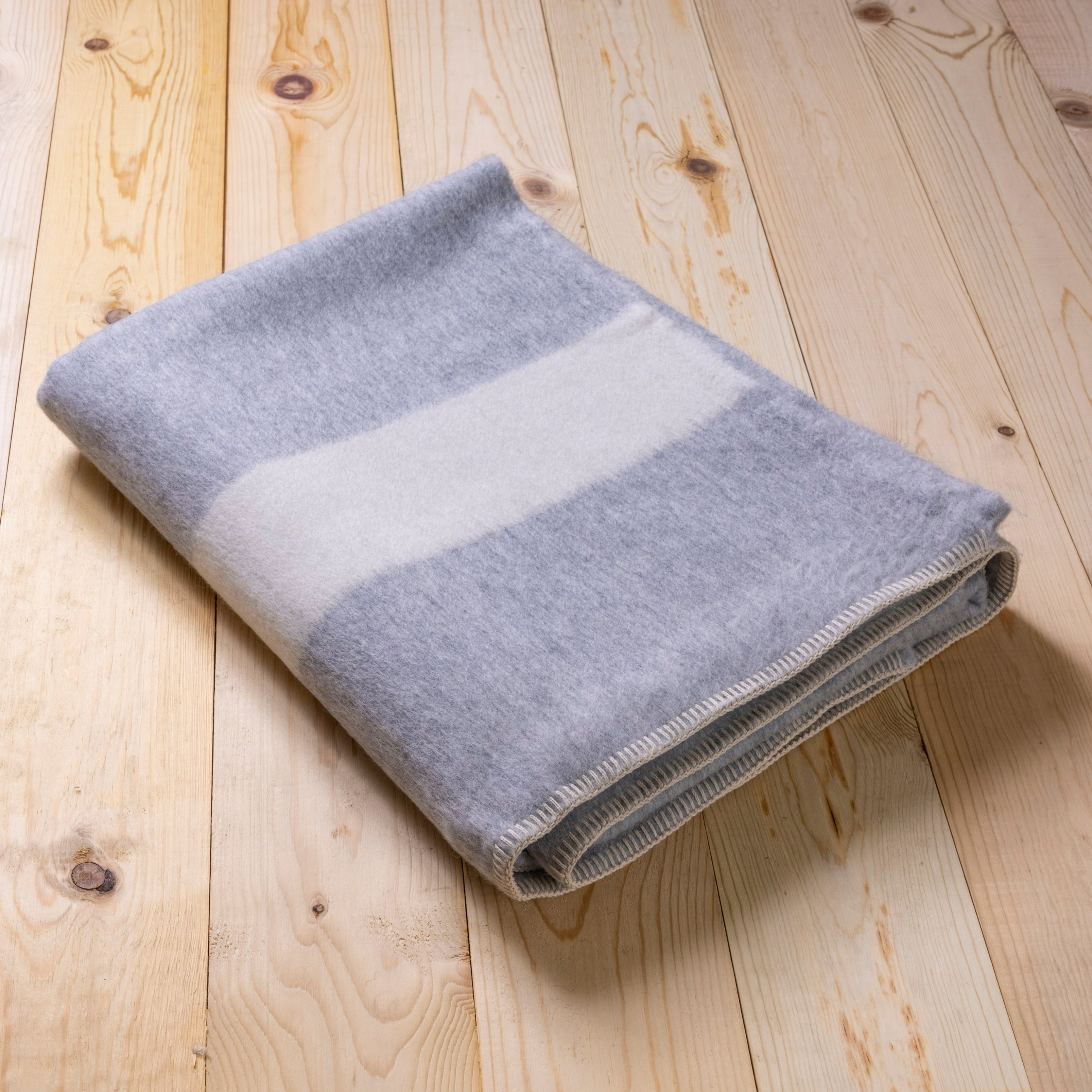 Siempre Blanket, Light Heather with Ivory Stripe