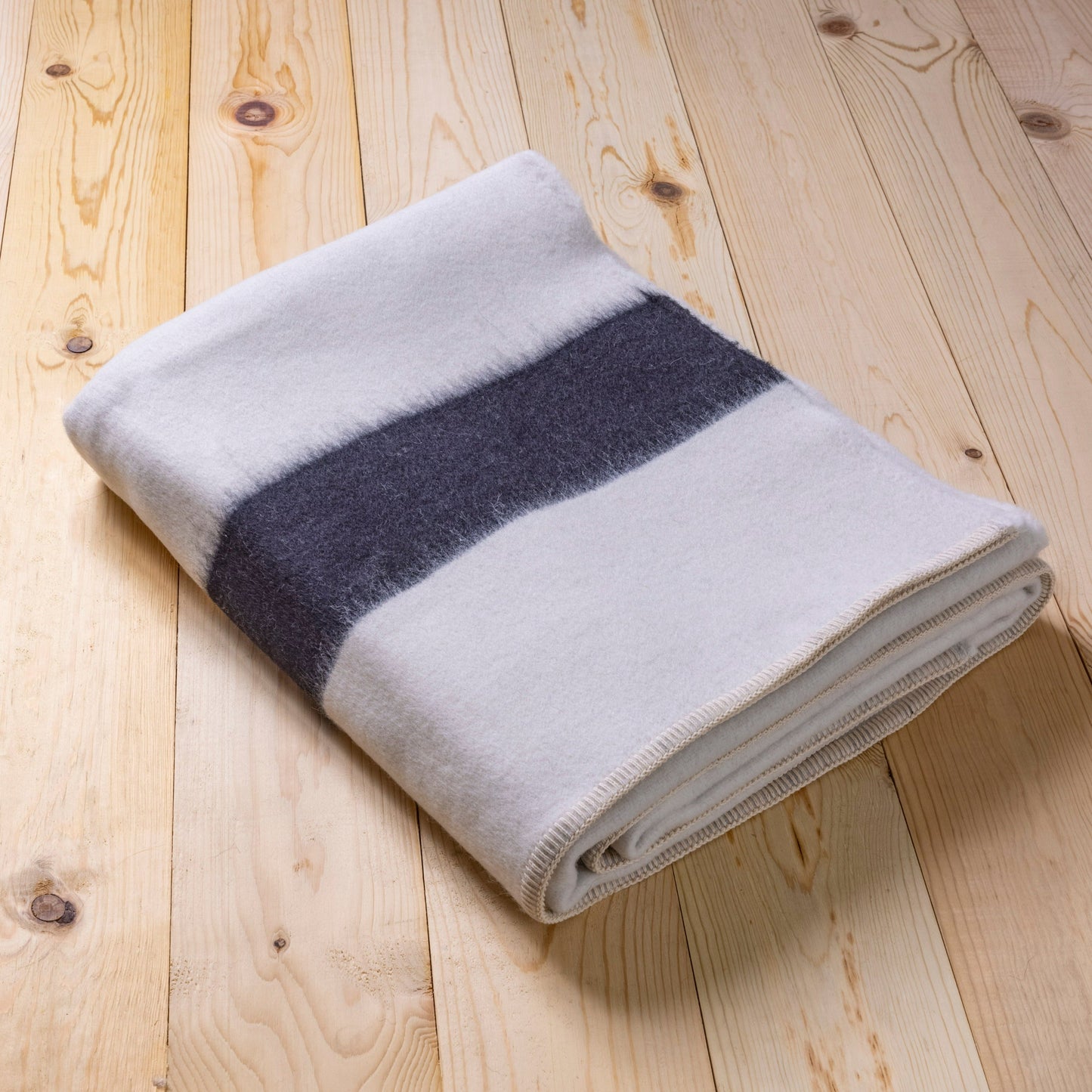 Siempre Blanket, Ivory with Black Stripe