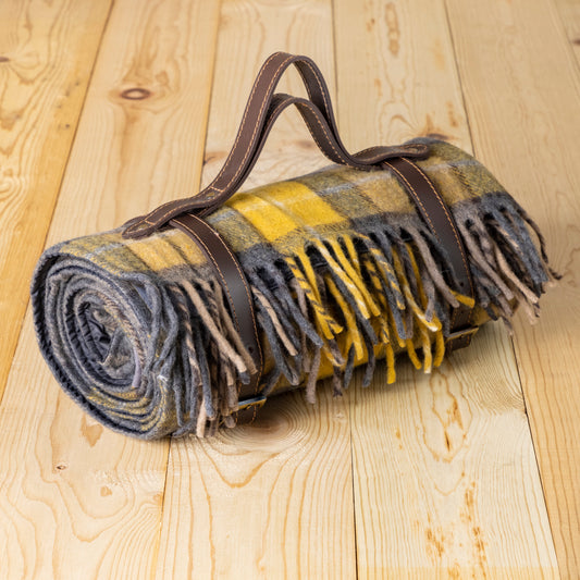 Recycled Wool Waterproof Picnic Blanket in Buchanan Natural Tartan - Brown Leather
