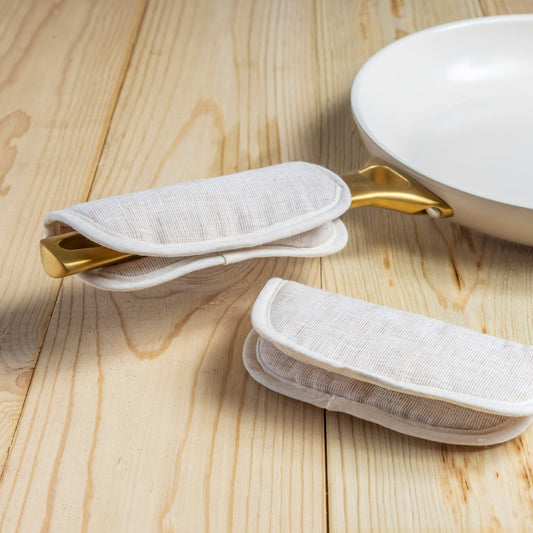 Carmela Pot Holders, Set of 2, Caramel