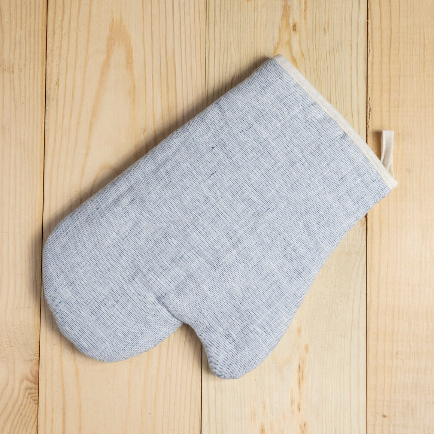 Carmela Oven Mitt, Light Blue
