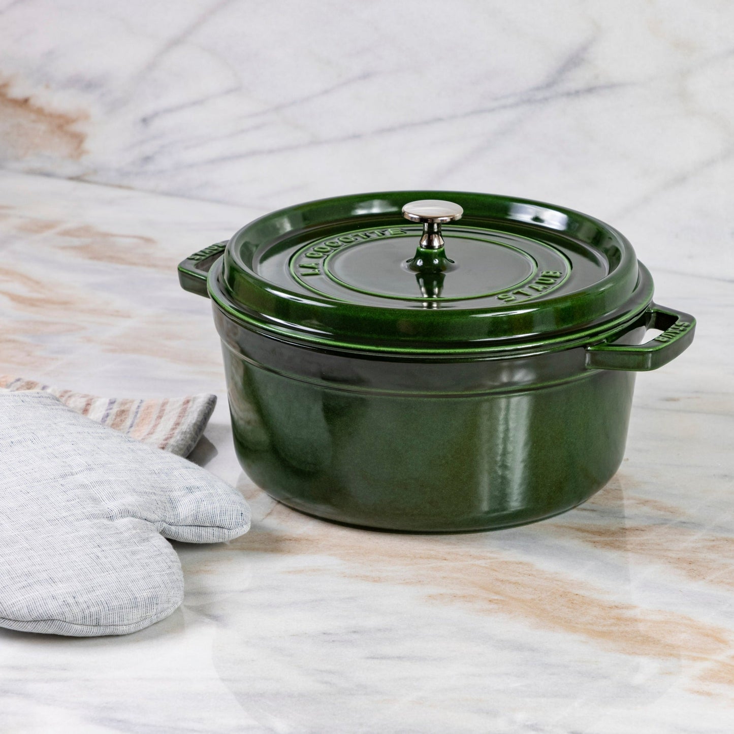 Staub Round Cocotte, 5.5qt, Basil