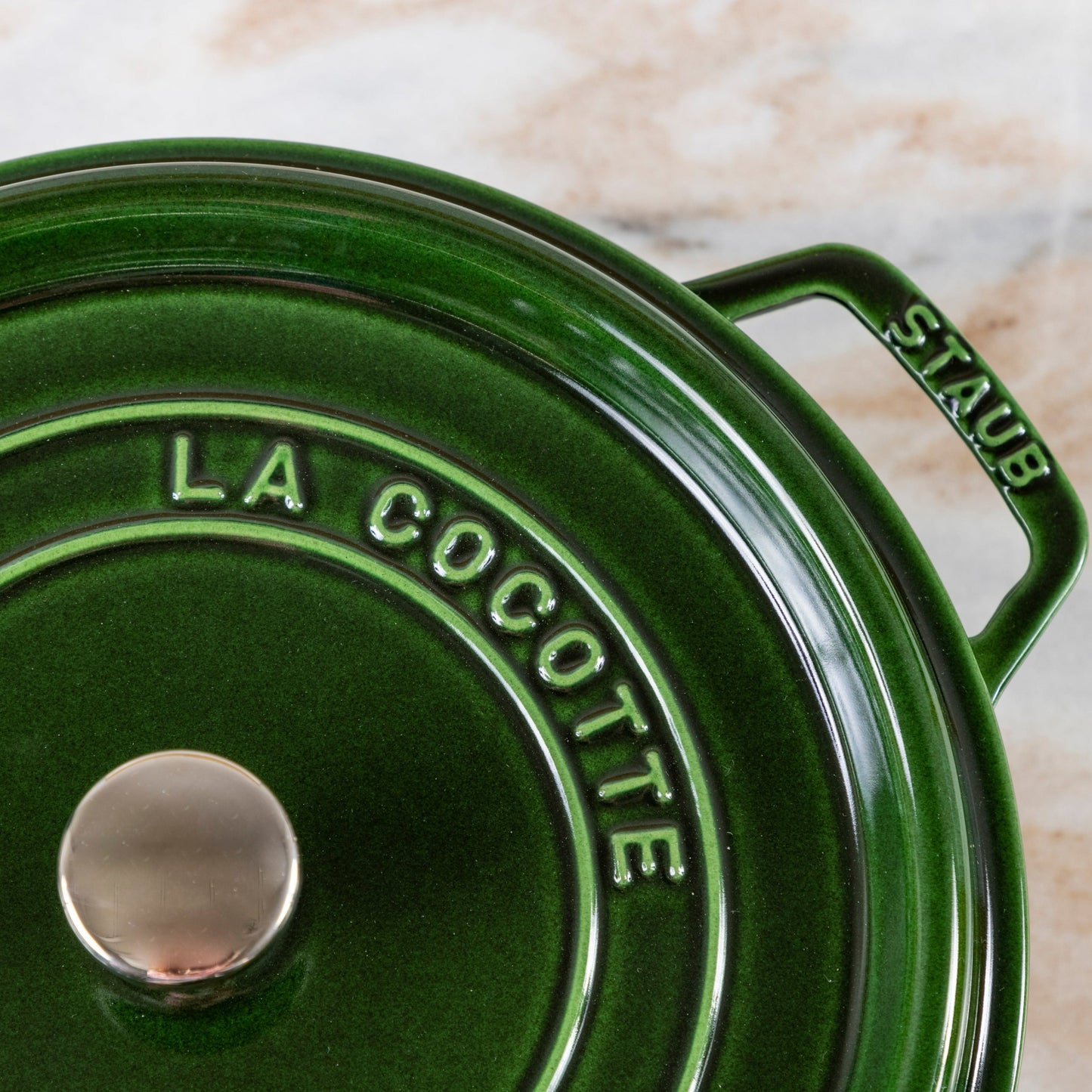 Staub Round Cocotte, 5.5qt, Basil