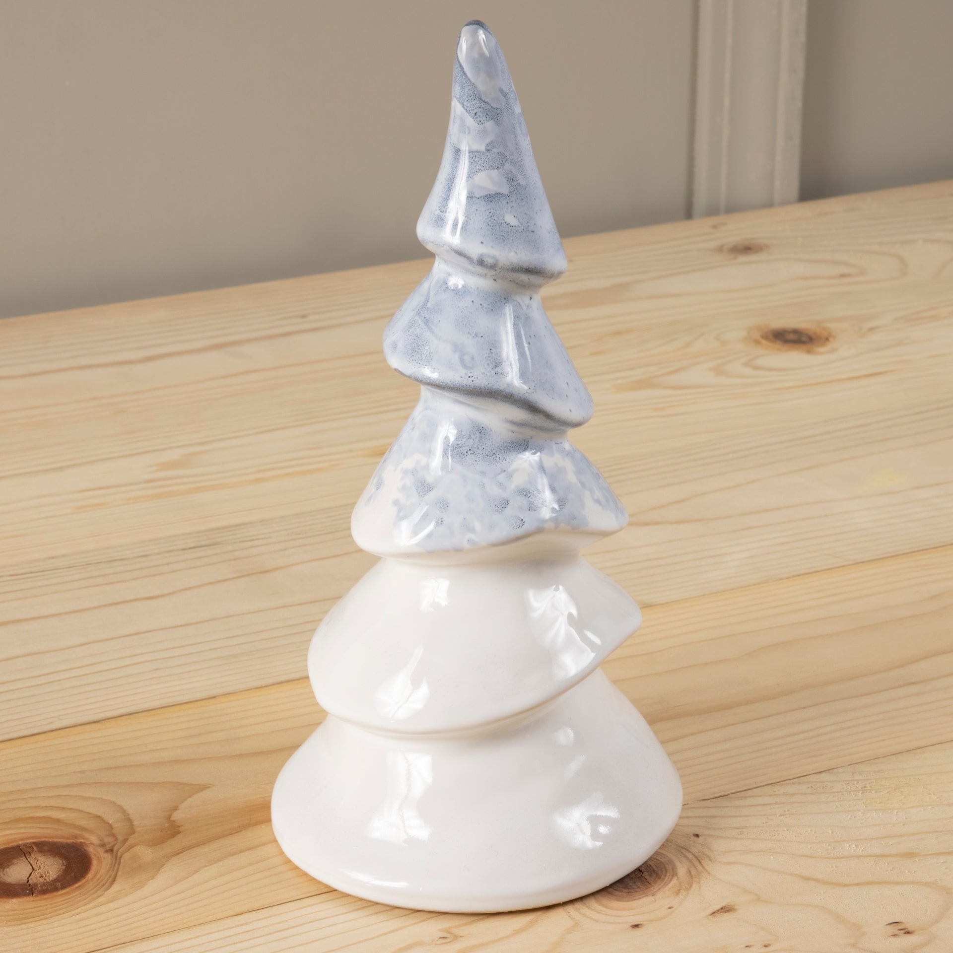 Decorah Tree, Large