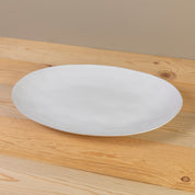 Livia 18" Oval Platter, White