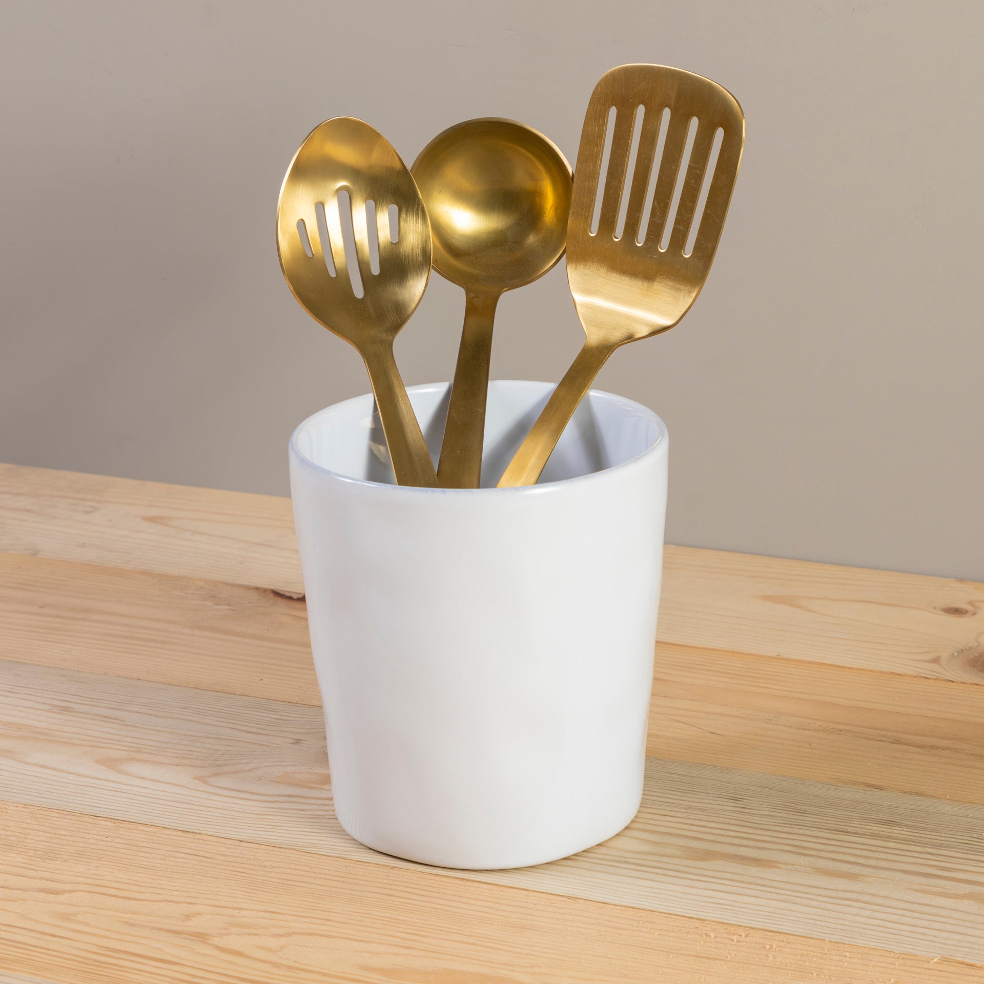 Livia Utensil/Bottle Holder, White