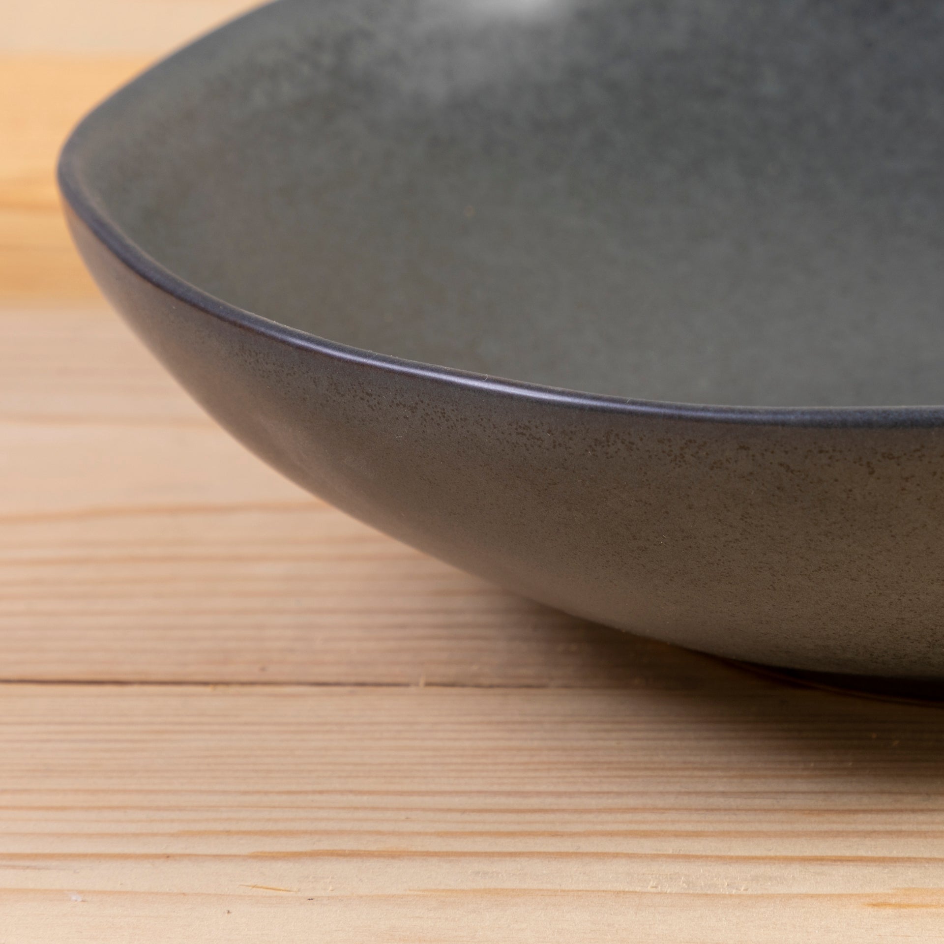 Livia Pasta Bowl, Black, Set of 6