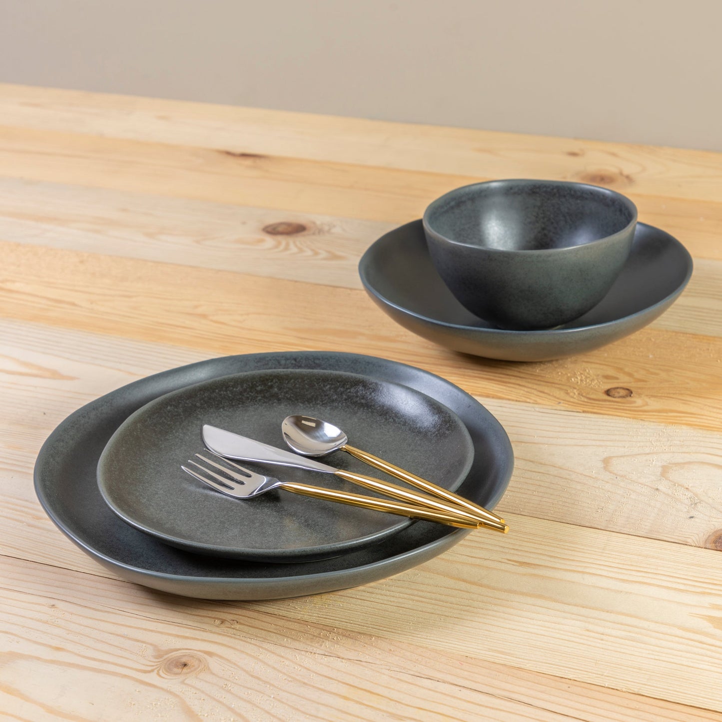 Livia Pasta Bowl, Black, Set of 6