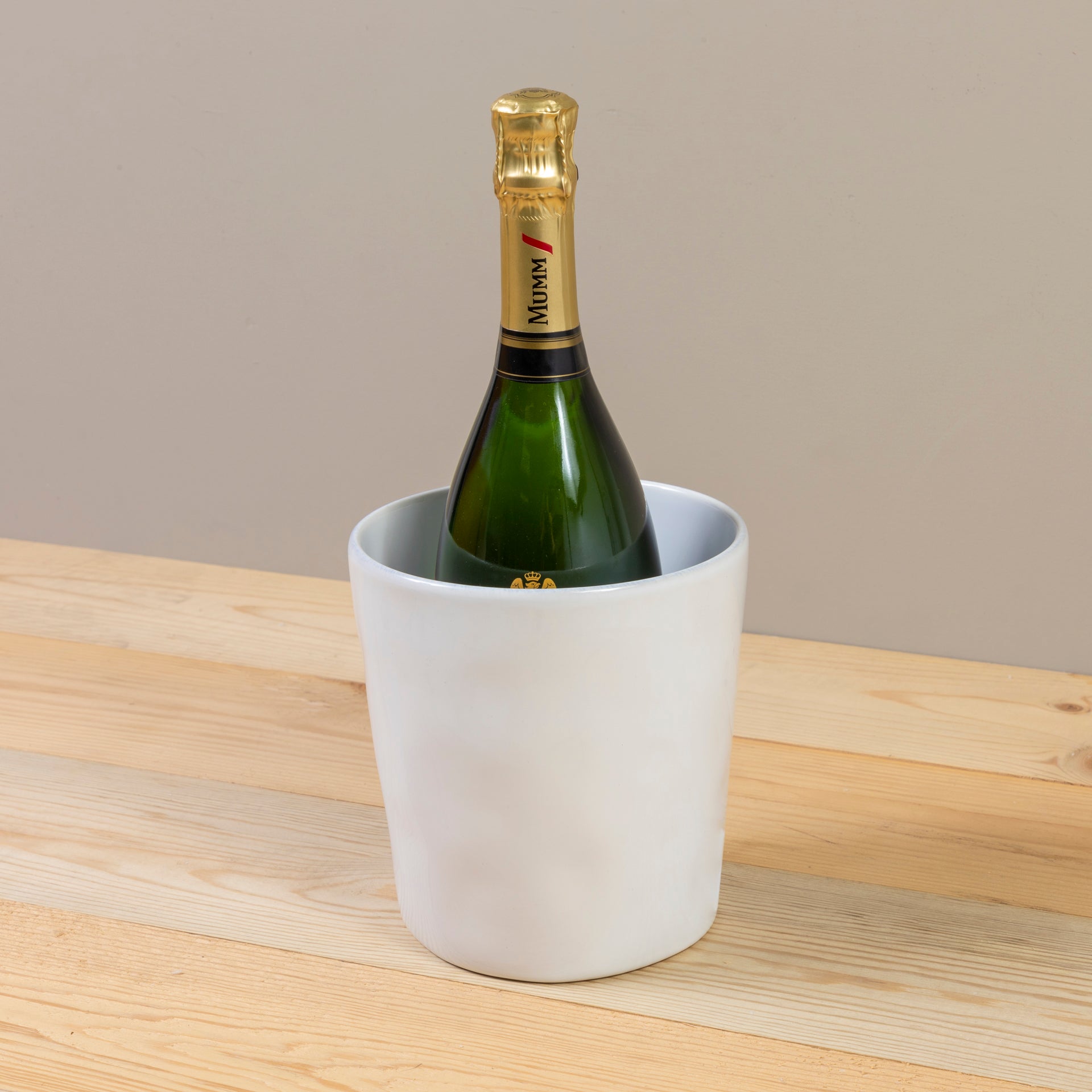 Livia Utensil/Bottle Holder, White