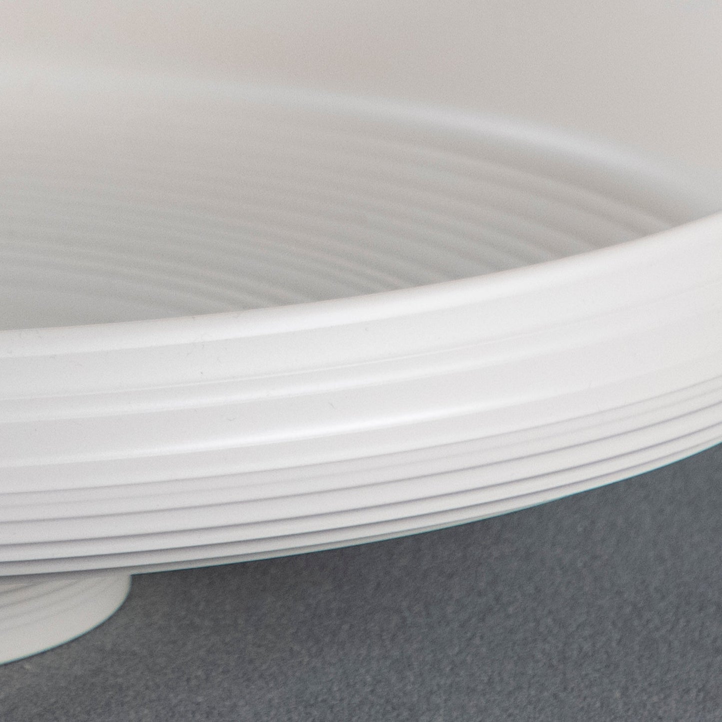 Tierra Fruit Bowl, White