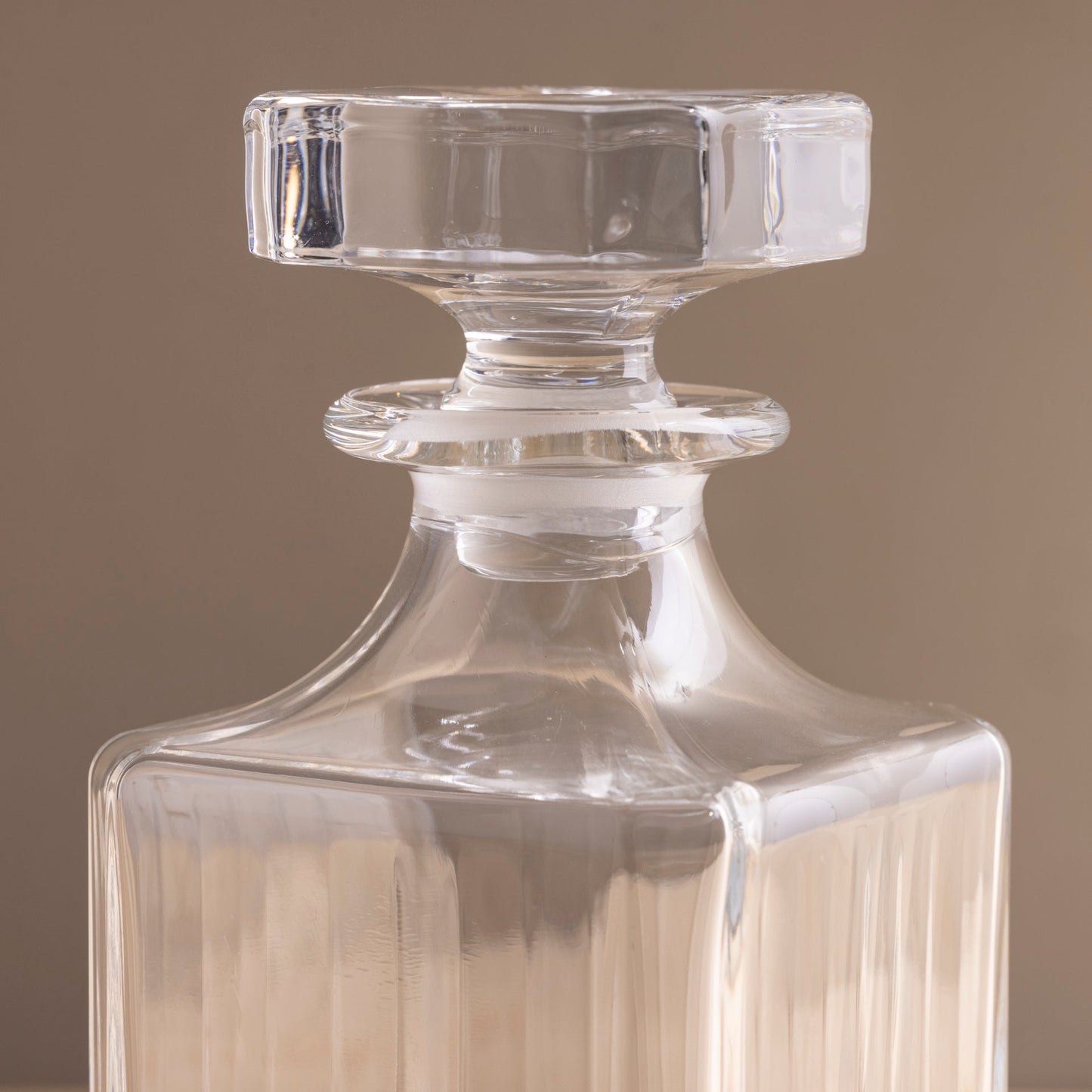 Timeless Crystal Decanter with Stopper