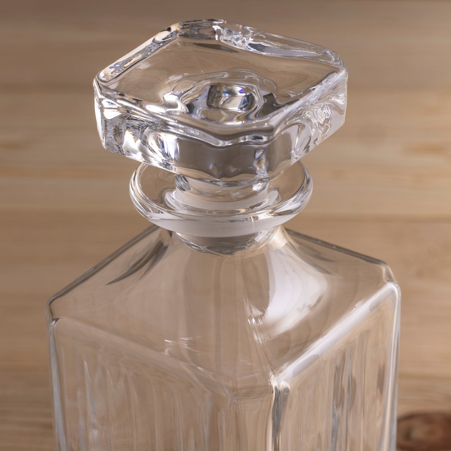 Timeless Crystal Decanter with Stopper