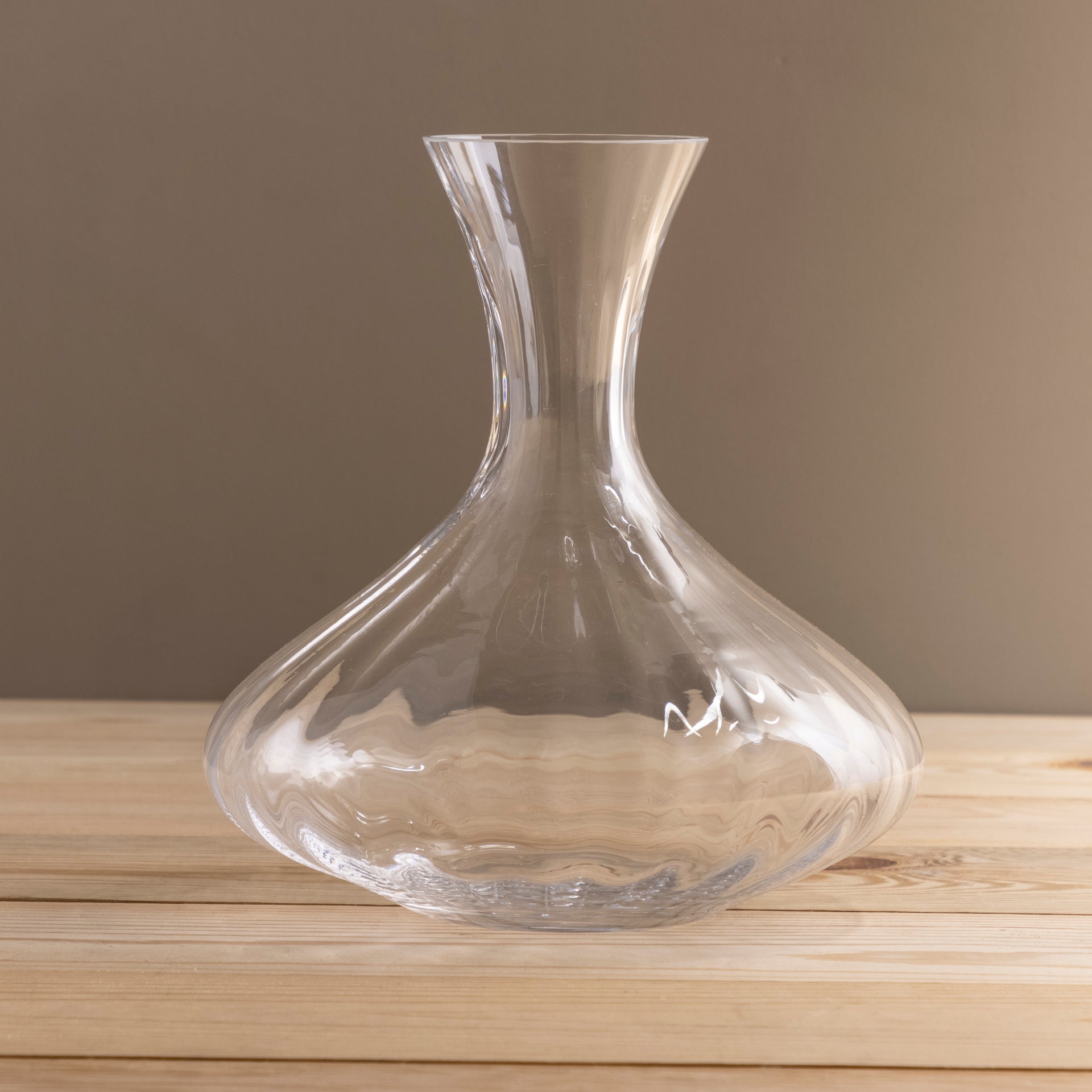 Aurelia Carafe, 61oz