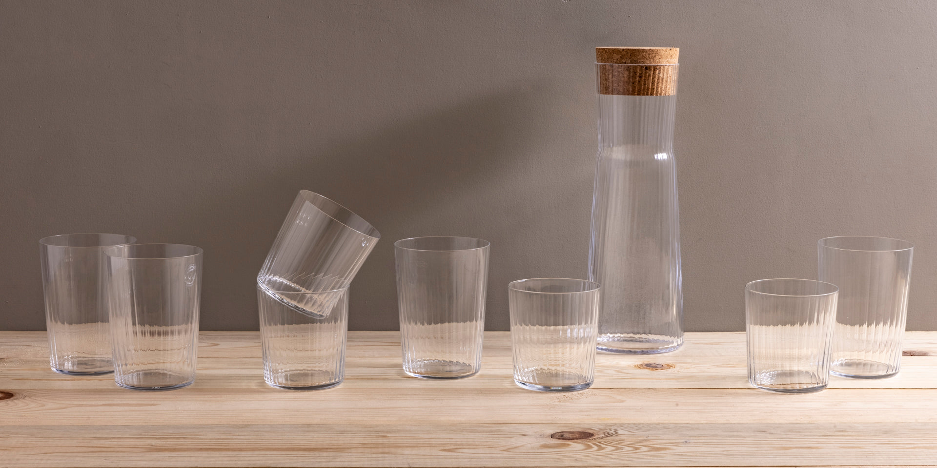 Gio Carafe with Cork Stopper