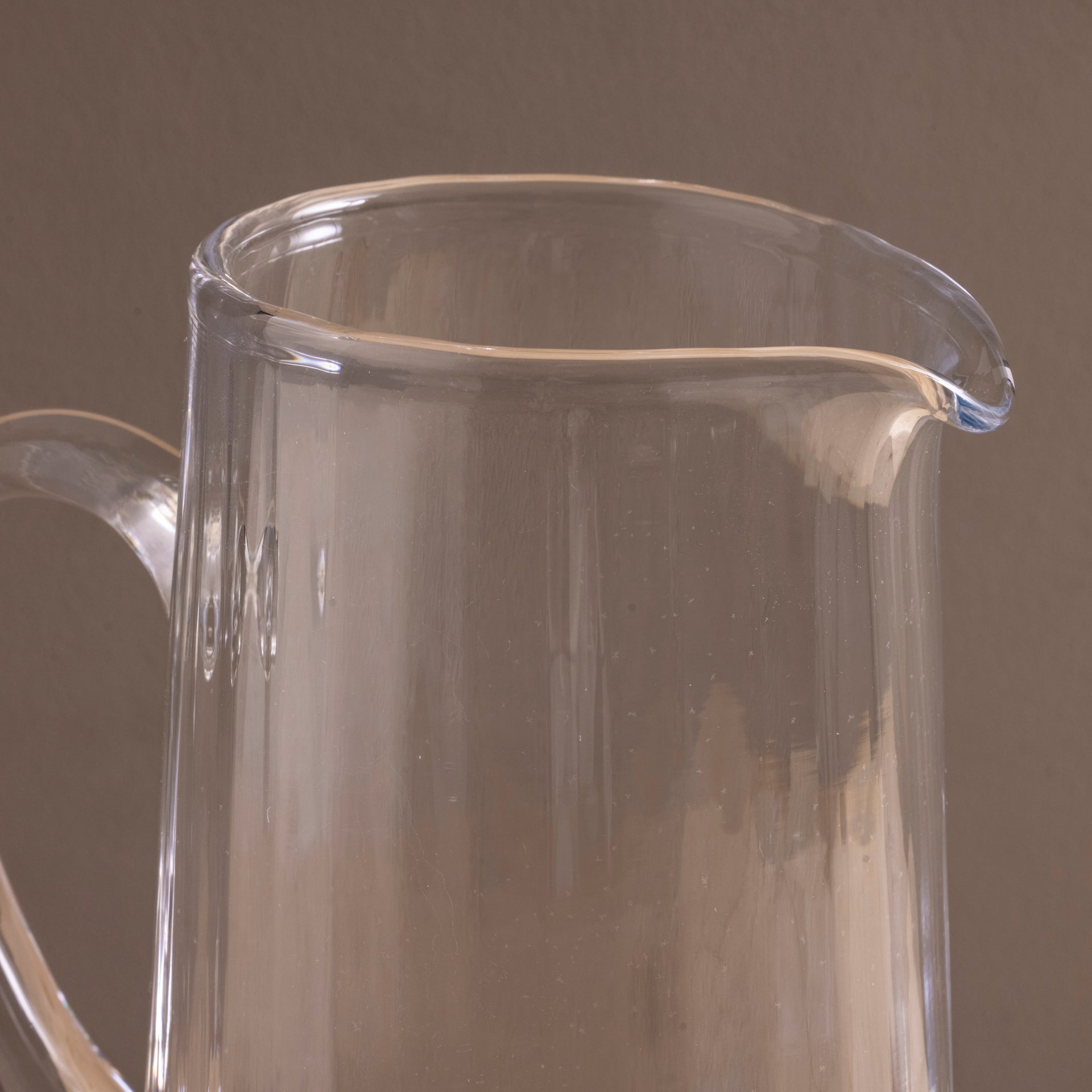 Aurelia Jug, 64oz
