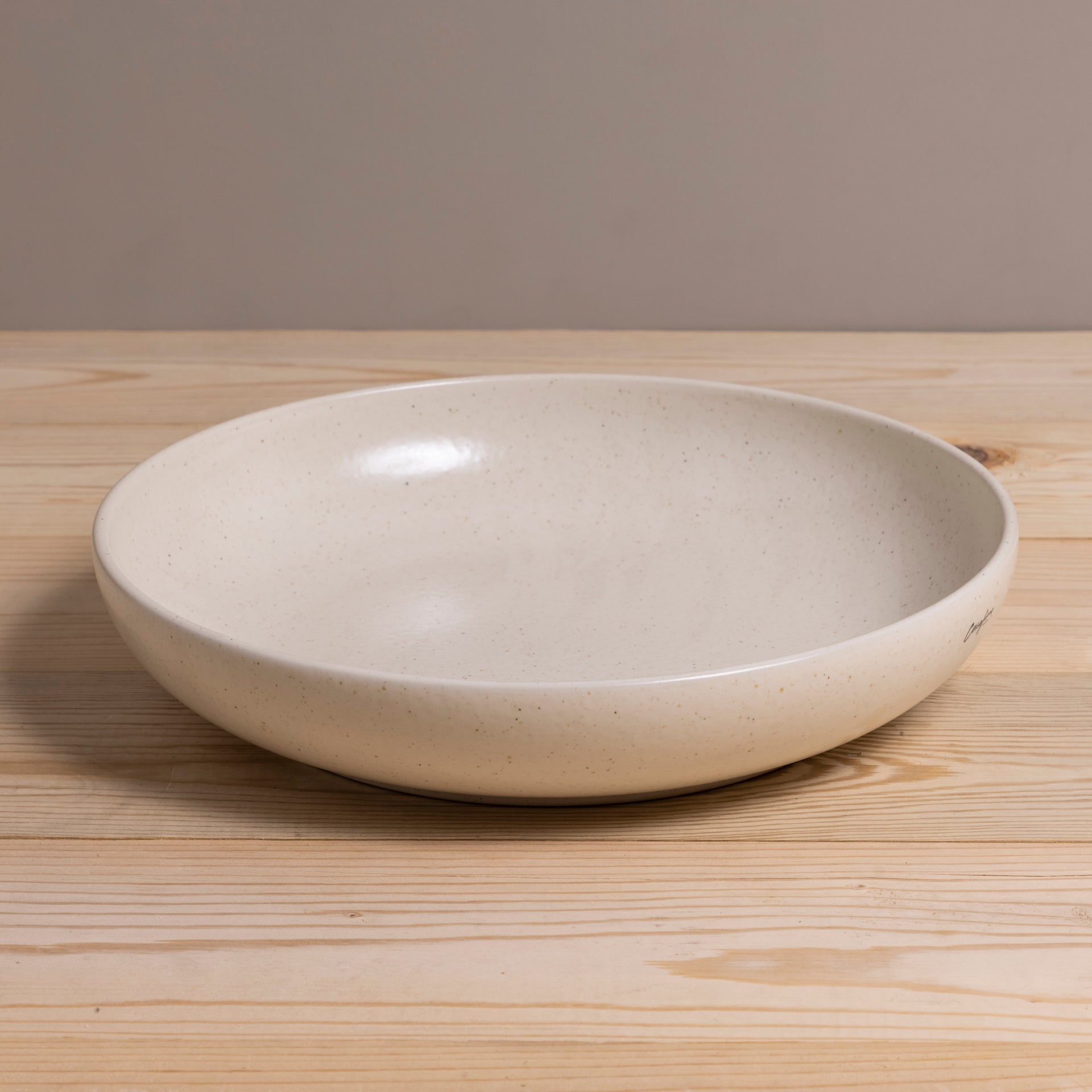Pacifica 12.5" Serving Bowl, Vanilla