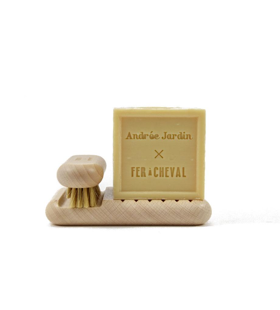 AndrÃ©e Jardin x Fer Ã  Cheval Beech Wood Coffret Gift Set AndrÃ©e Jardin andree-jardin-x-fer-a-cheval-beech-wood-coffret-gift-set - French Dry Goods