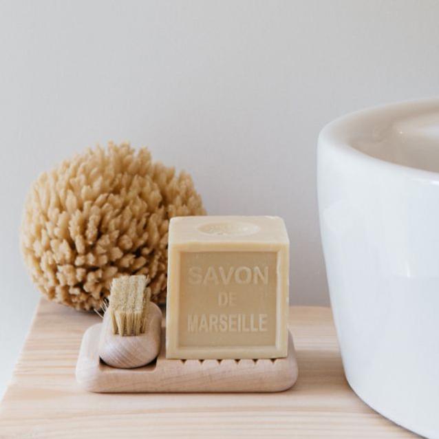 AndrÃ©e Jardin x Fer Ã  Cheval Beech Wood Coffret Gift Set AndrÃ©e Jardin andree-jardin-x-fer-a-cheval-beech-wood-coffret-gift-set - French Dry Goods