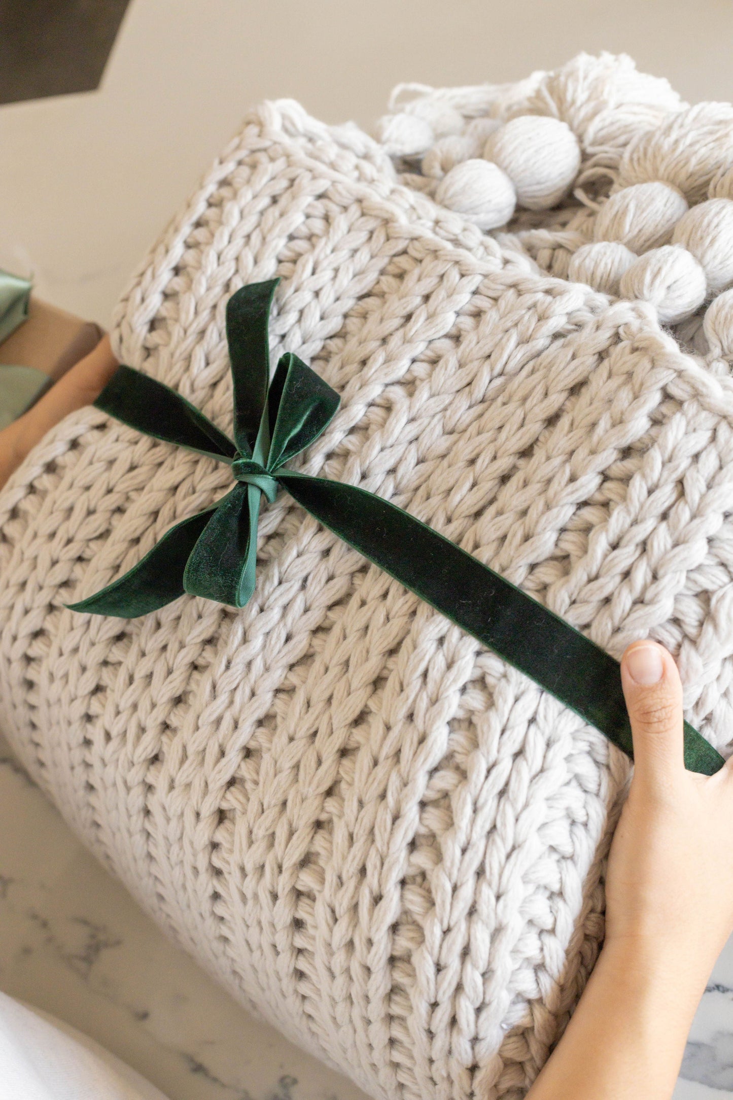 Anacapa Oversized Throw, White