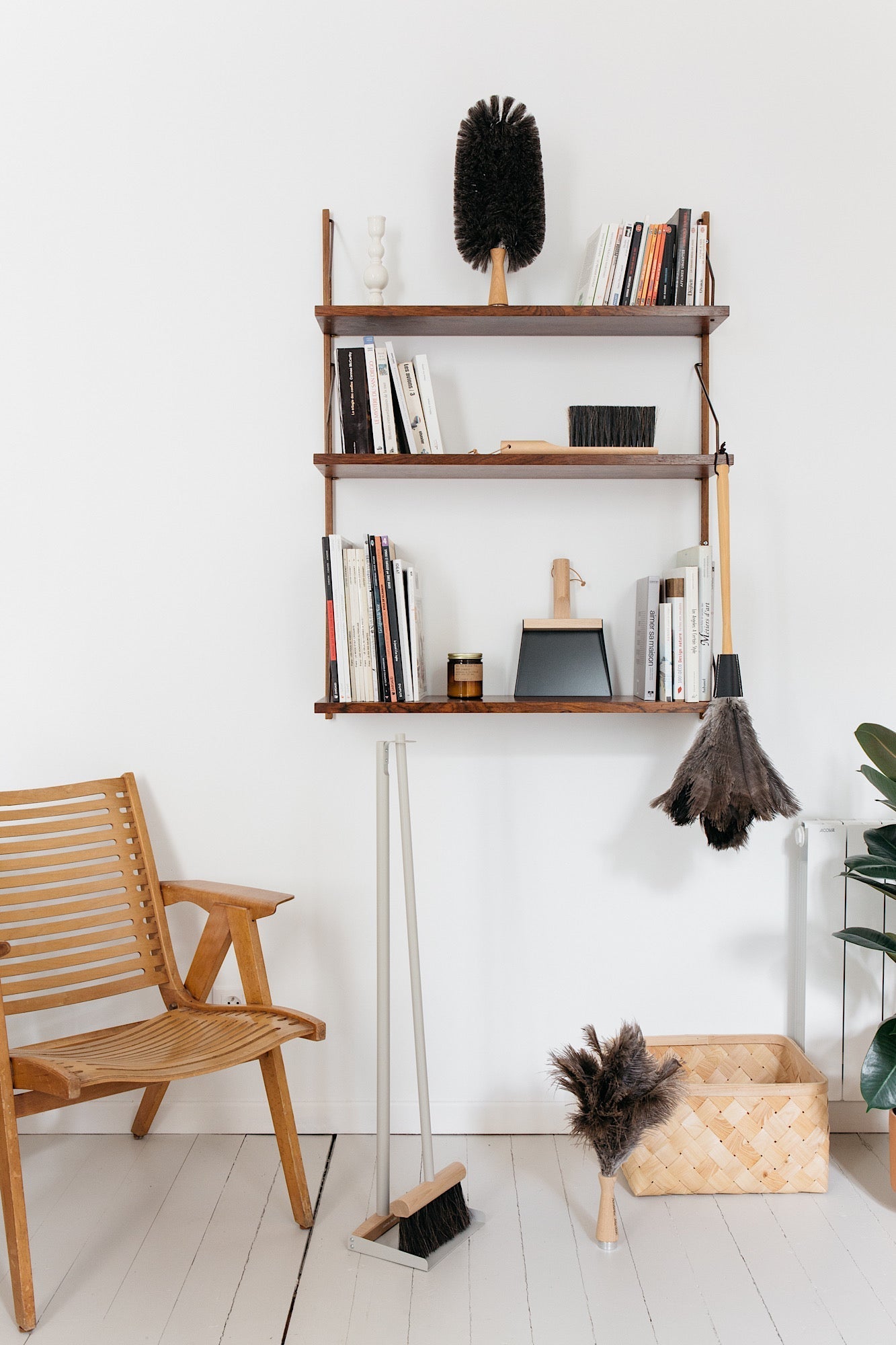 Andree Jardin "Mr & Mrs Clynk" Large Complet Dustpan & Hand Brush RED