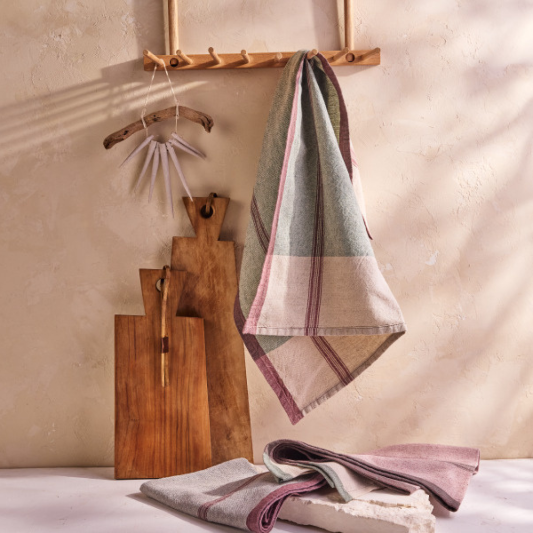 Lula Kitchen Towel, Set of 3, Mauve