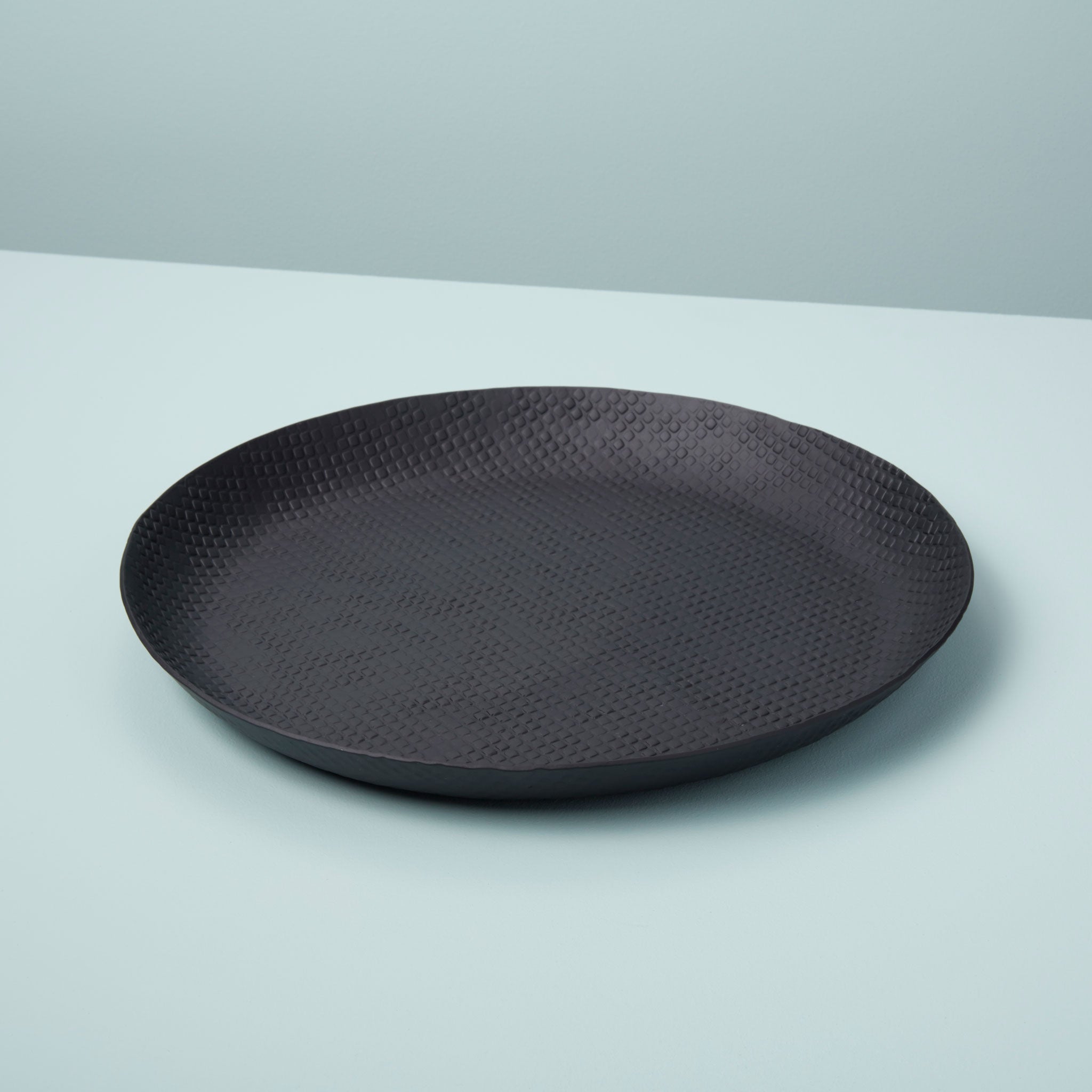 Be-Home_Black-Crosshatch-Aluminum-Tray-Large_53-031.jpg
