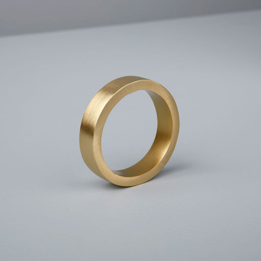 Circle Napkin Ring, Gold
