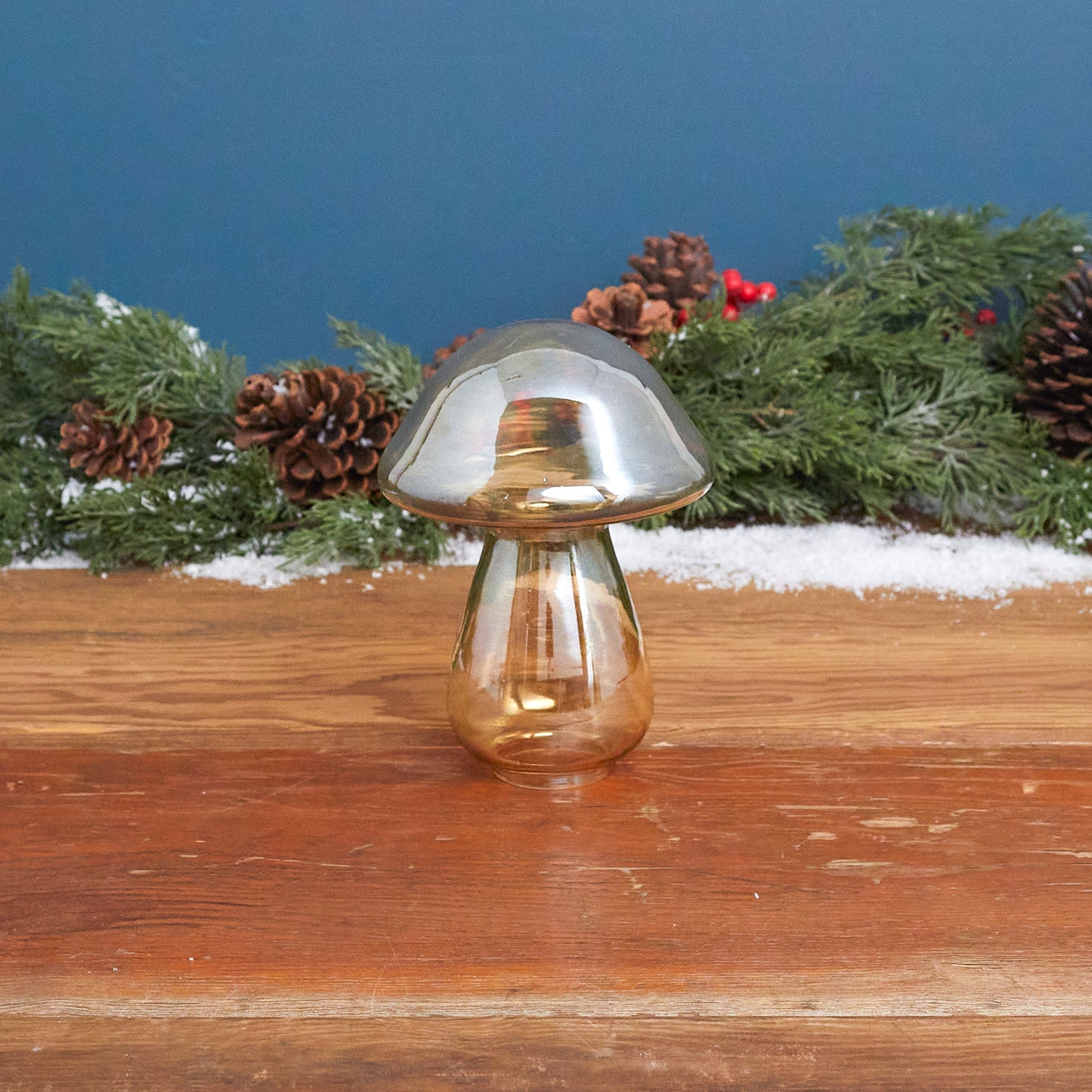 Gold Luster Glass Mushroom, Large