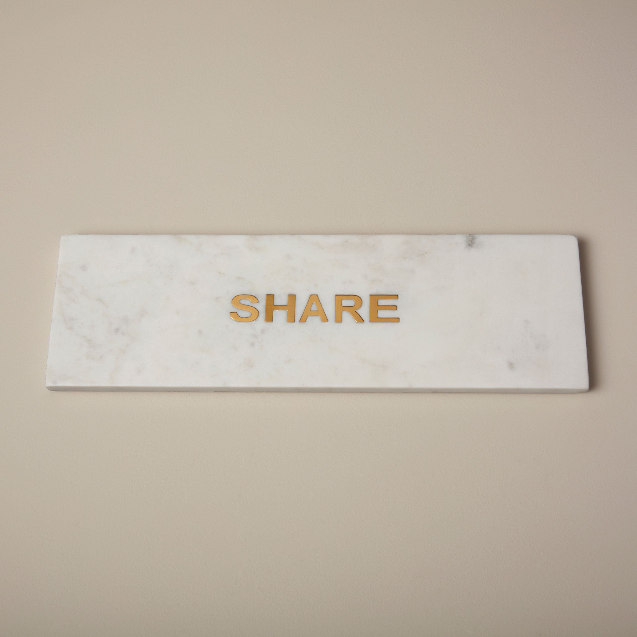 Be-Home_White-Marble-and-Gold-Share-Board_58-06.jpg