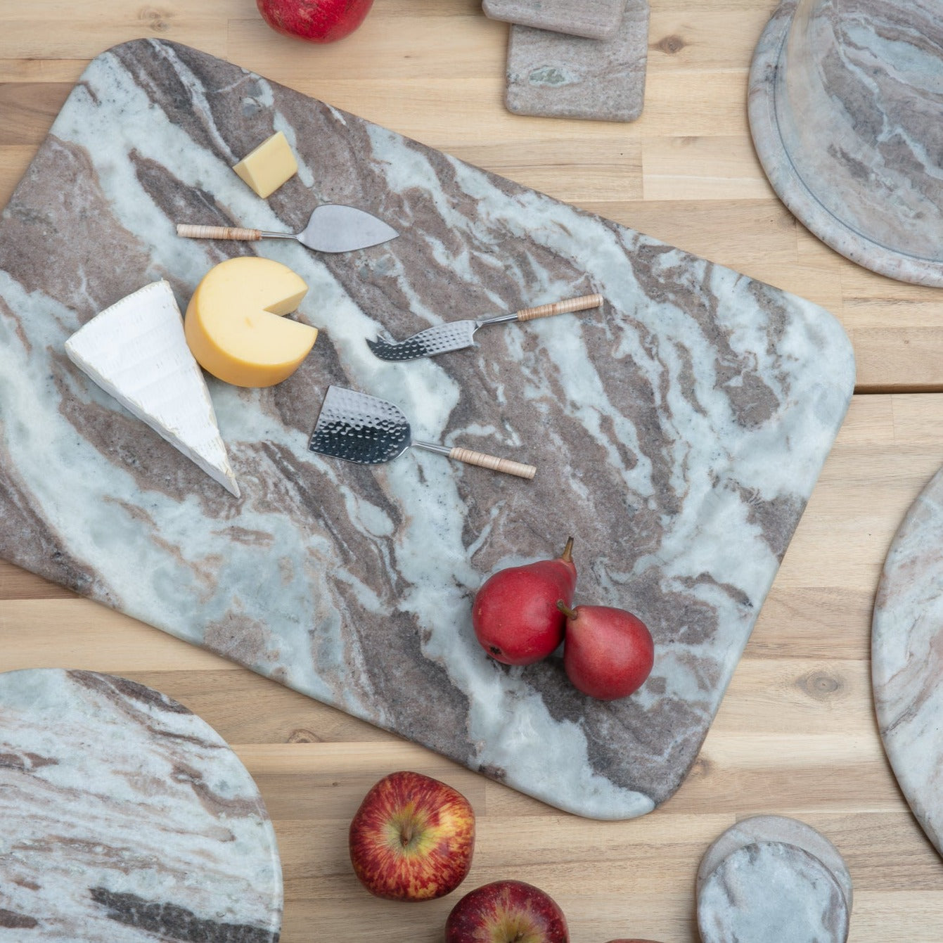 Waterfall Marble Round Coasters, Set of 4